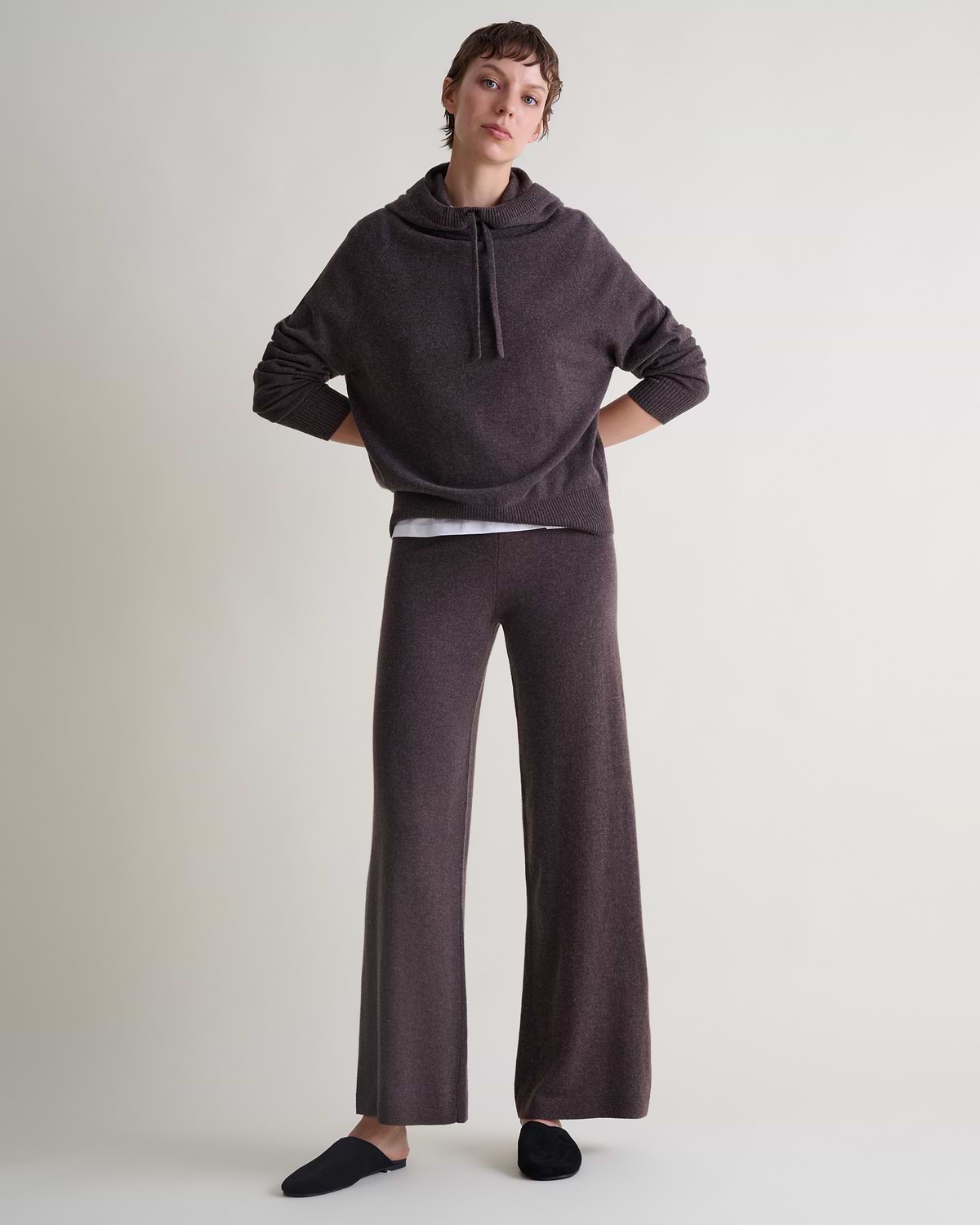 Women's Finest Cashmere Knitted Hoodie - Chocolate
