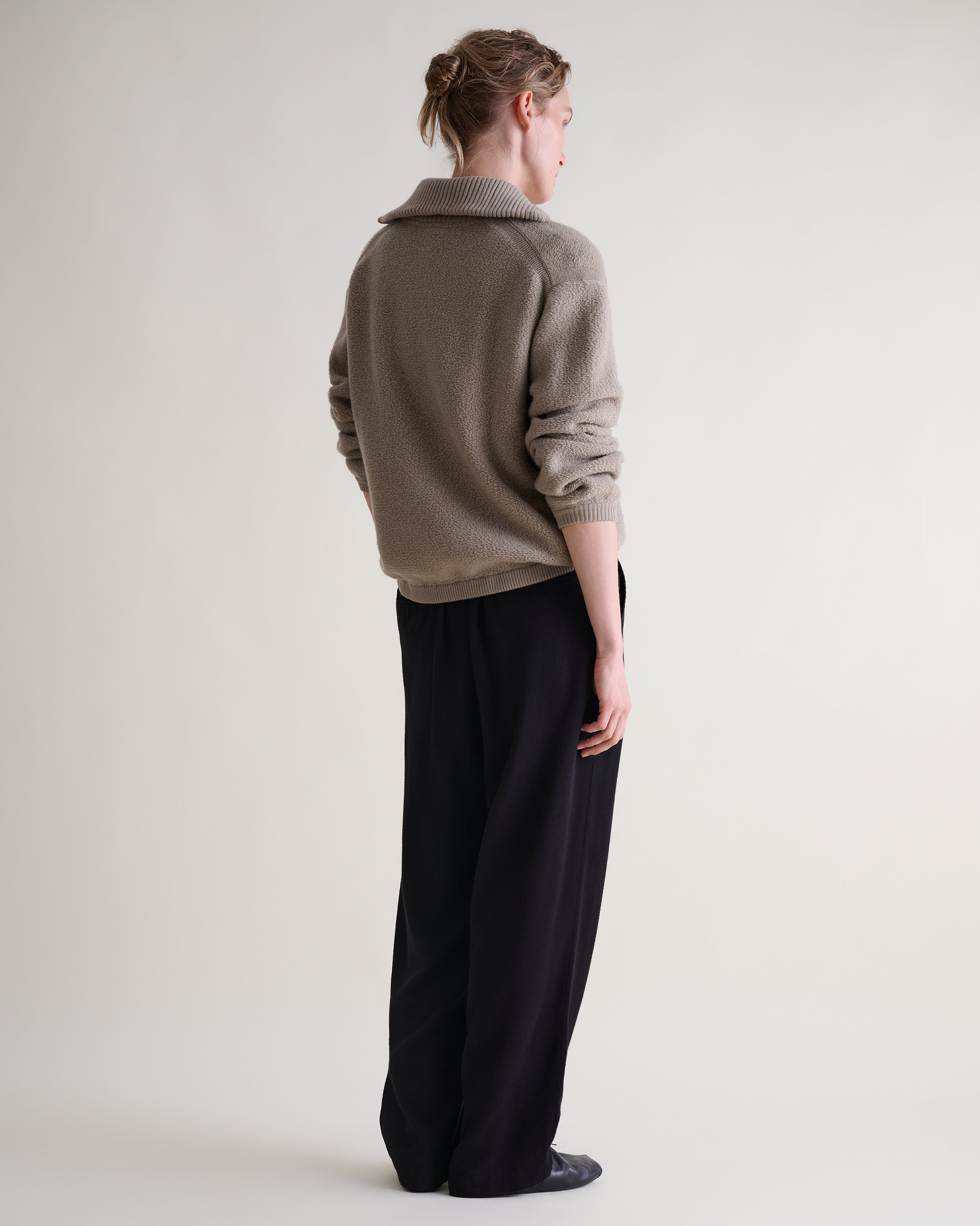 Women's Merino Wool Loop Knit Funnel Neck Jumper - Putty