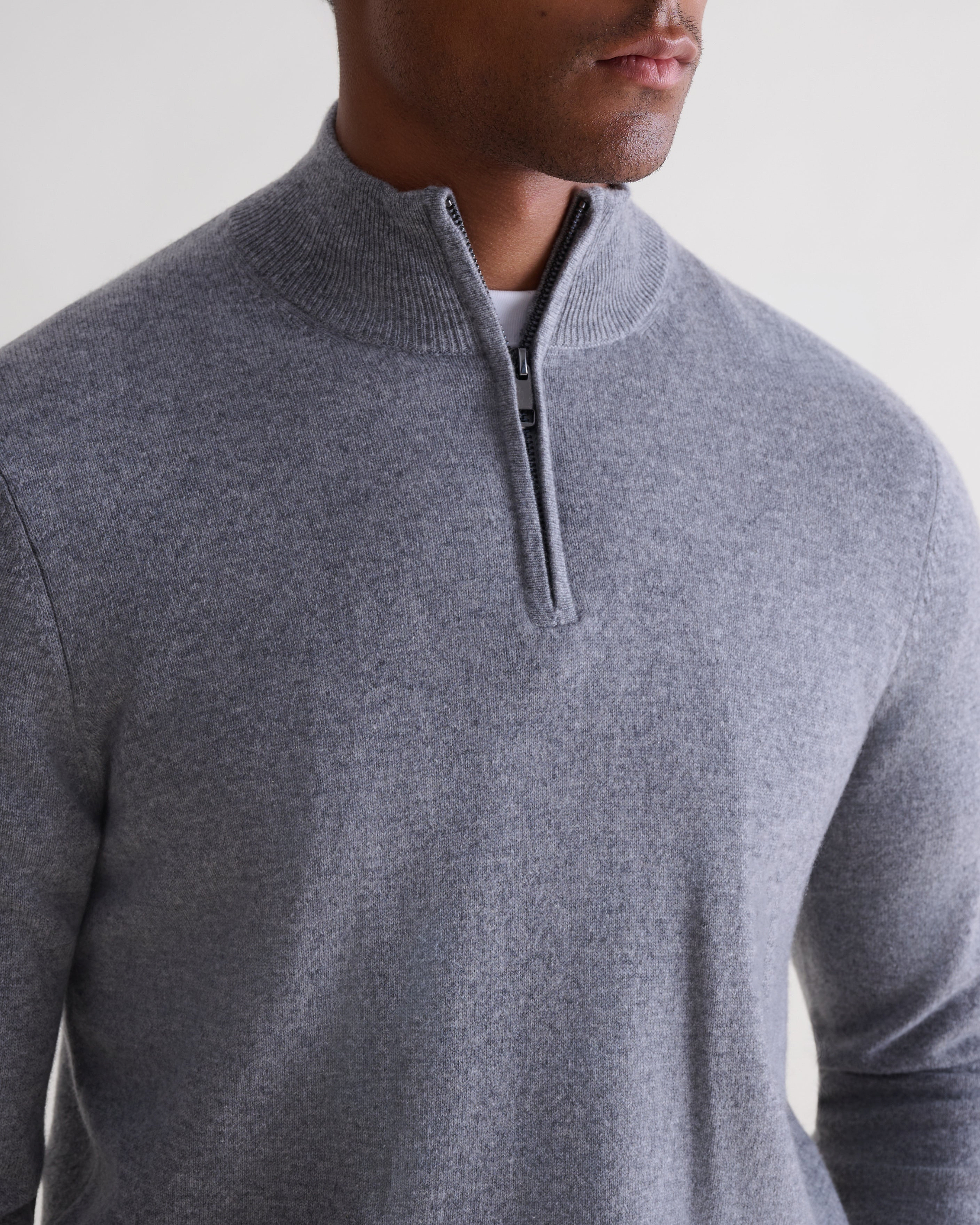 Men's Finest Cashmere 1/4 Zip Jumper - Mid Grey
