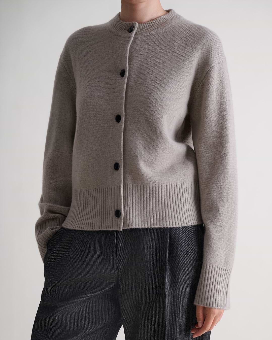 Women's Wool Crew Neck Cardigan - Putty