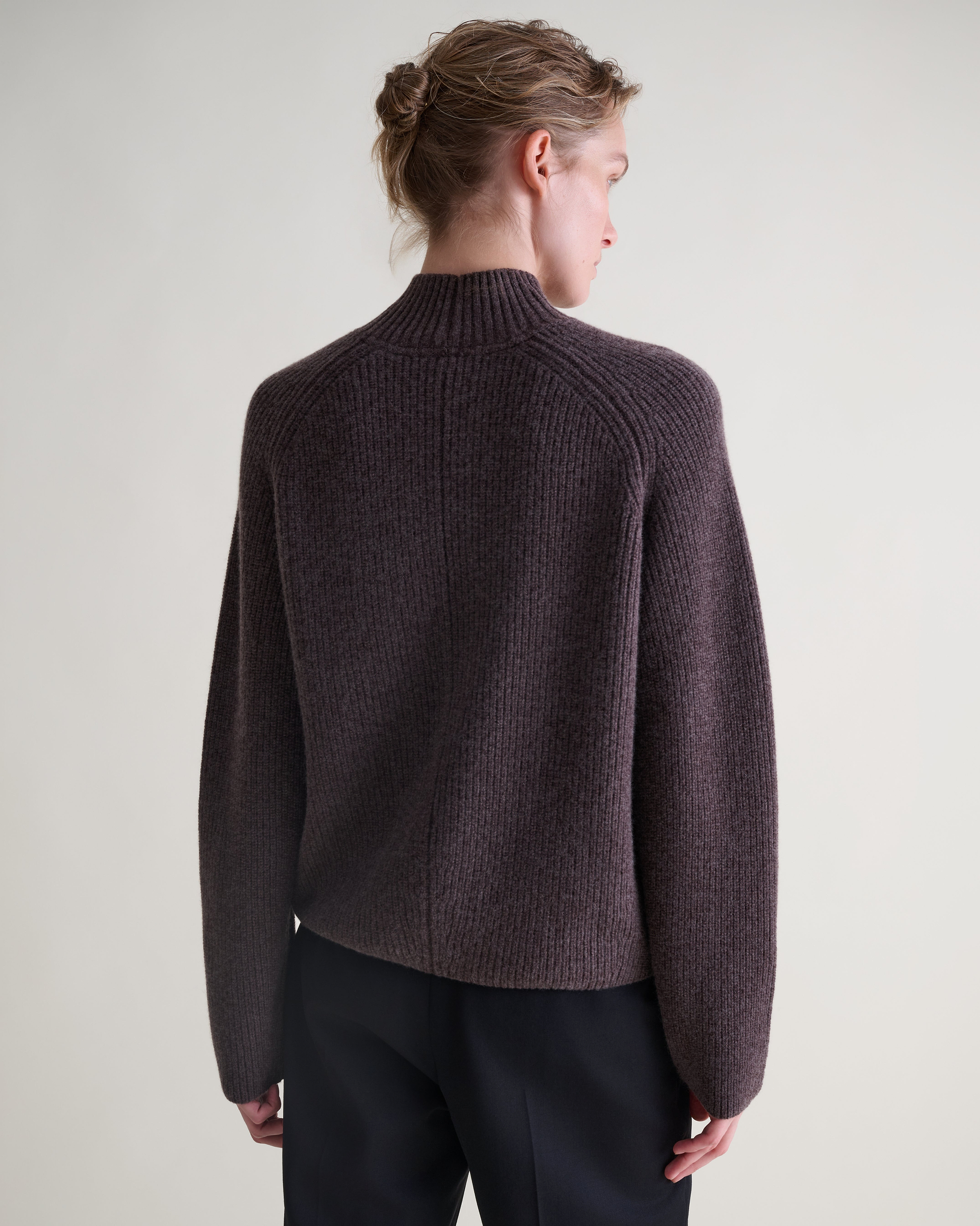 Women's Cashmere Merino Ribbed High Neck Jumper - Chocolate