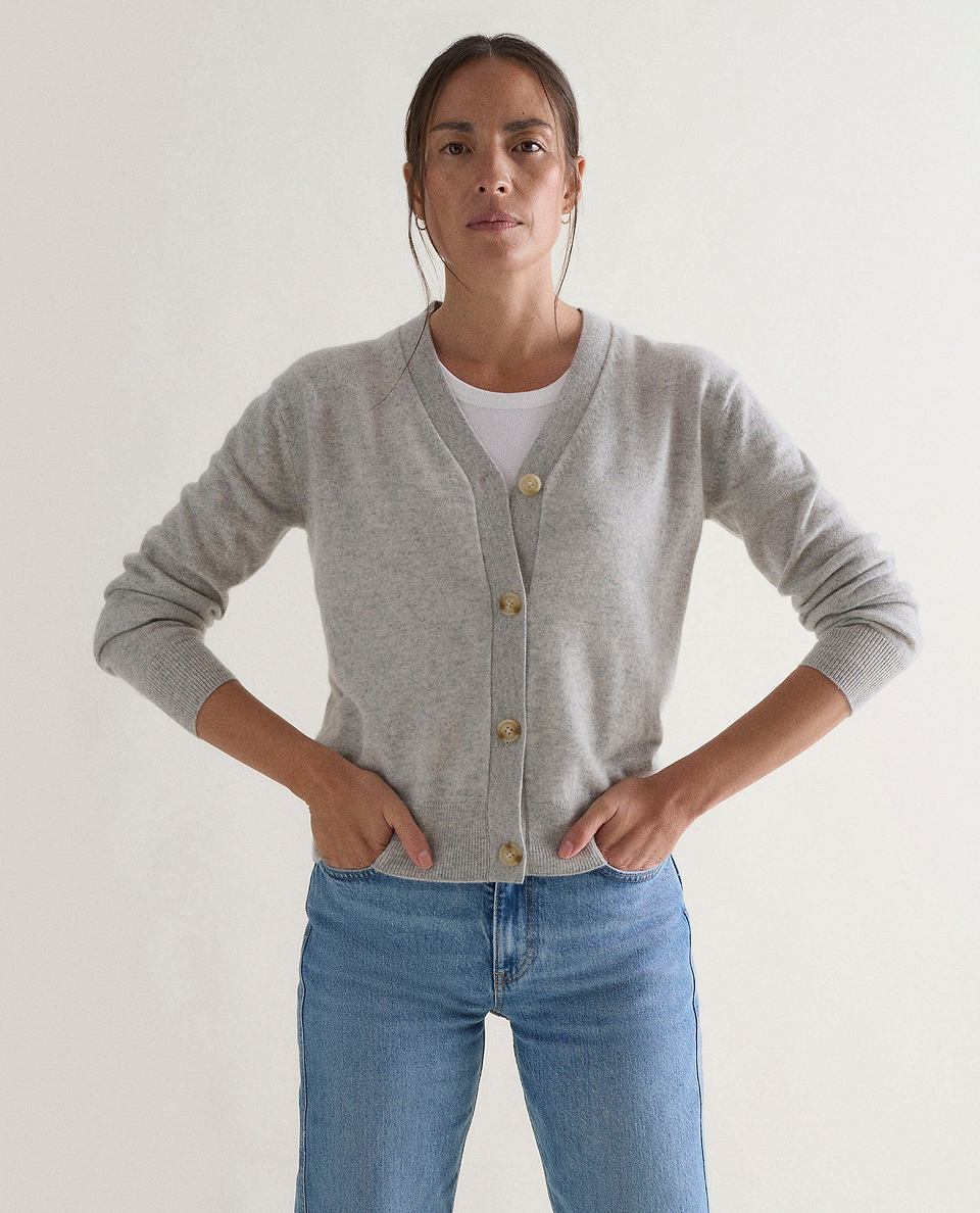 colour_Grey