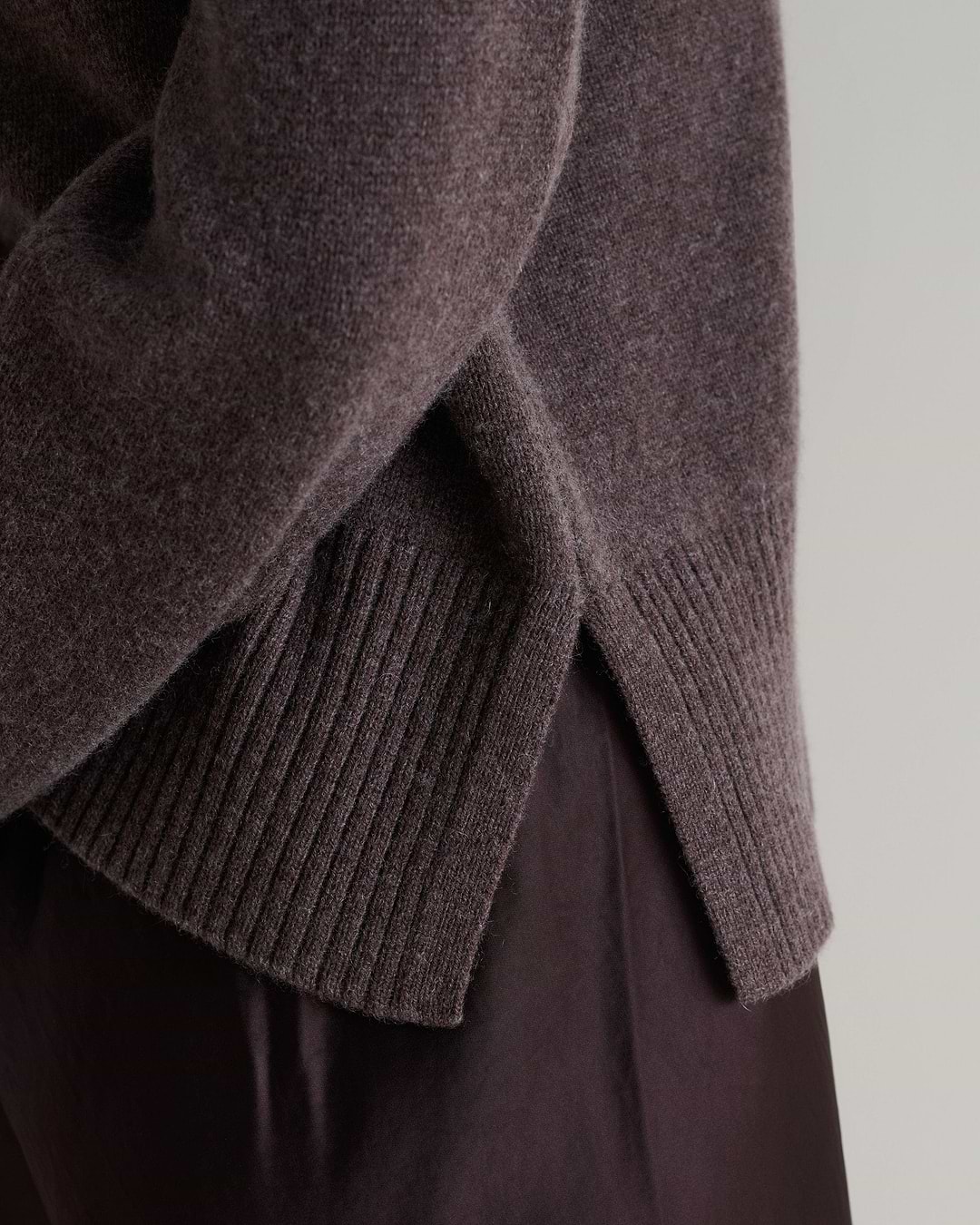 Women's Cashmere Merino High Neck Jumper - Chocolate