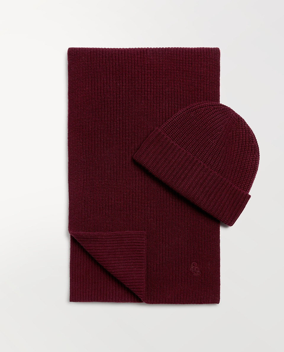 Women's Beanie & Scarf Set - Oxblood
