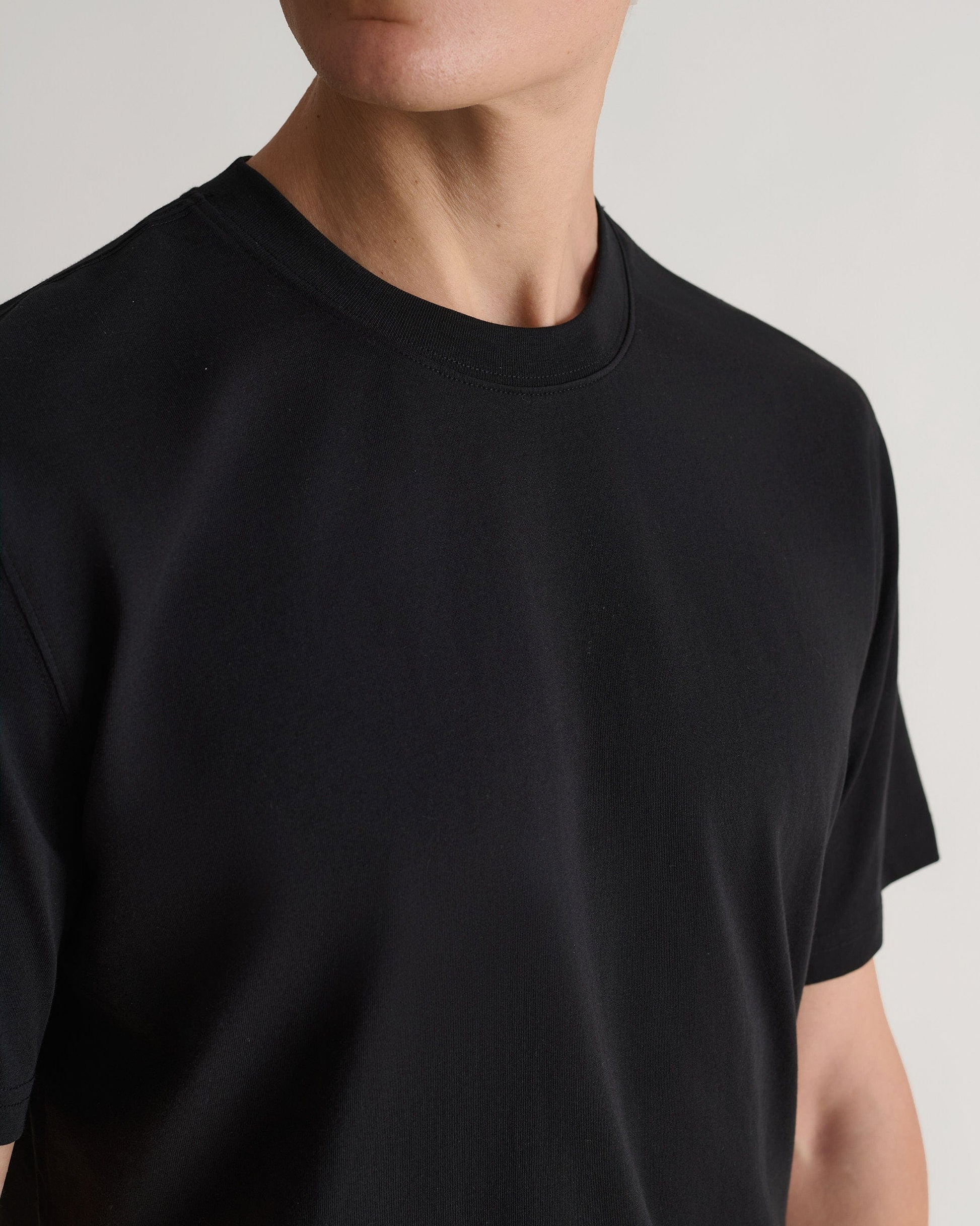 Men's Classic Cotton Crew Neck T-shirt - Black
