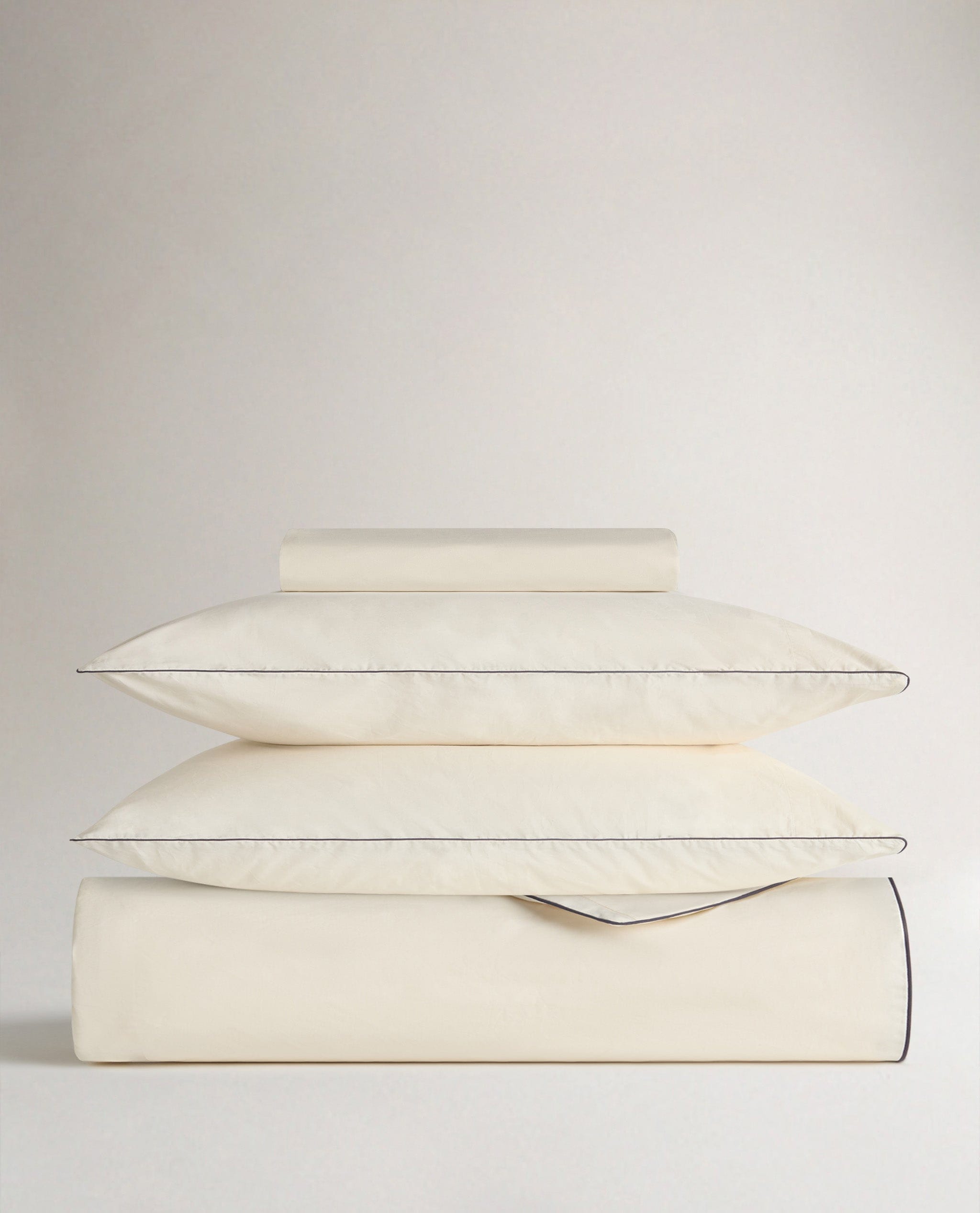 Crisp & Cool Organic Cotton Duvet Set - Buttermilk Black Piping