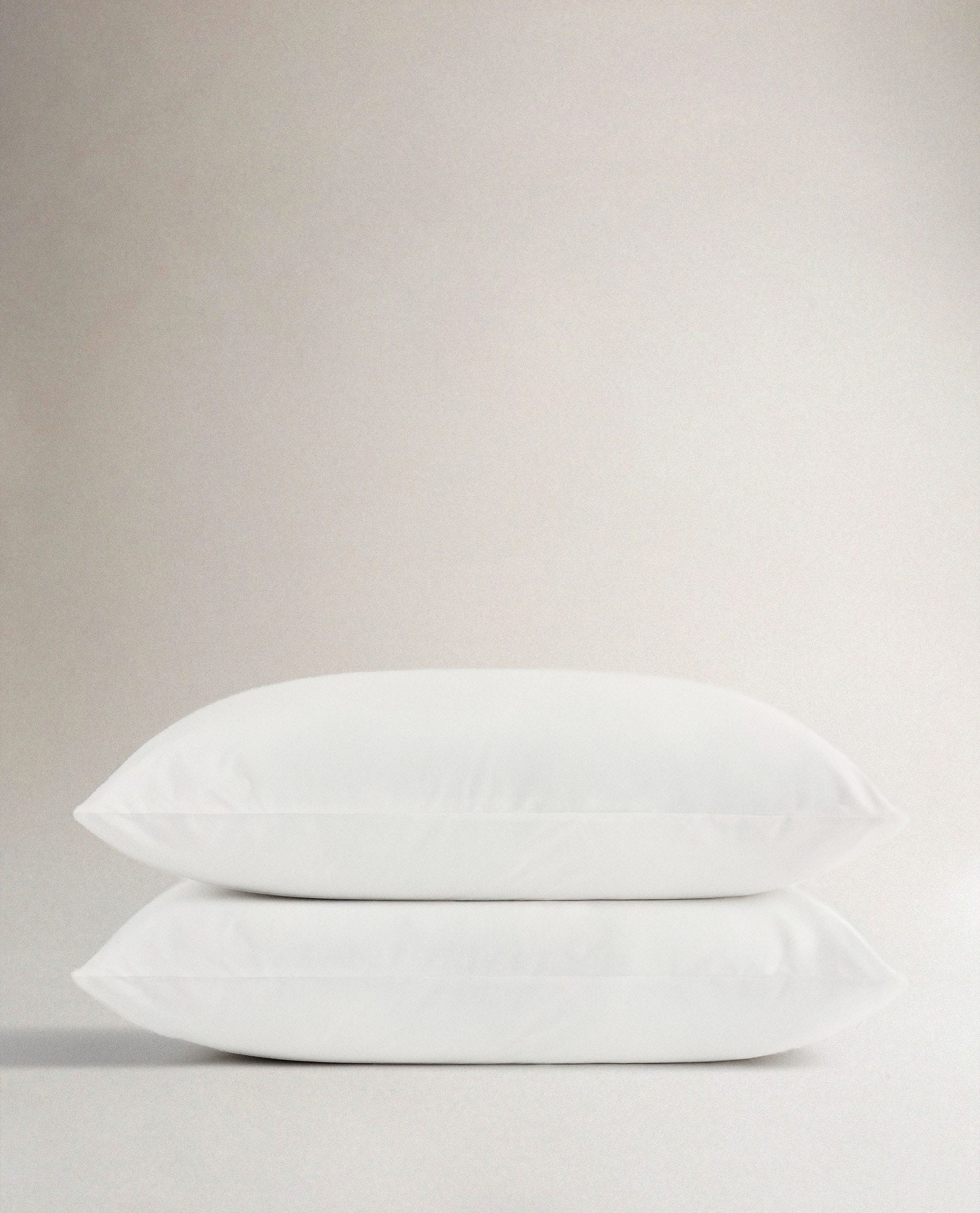 The Crisp & Cool Organic Luxury Pillowcase Set - White