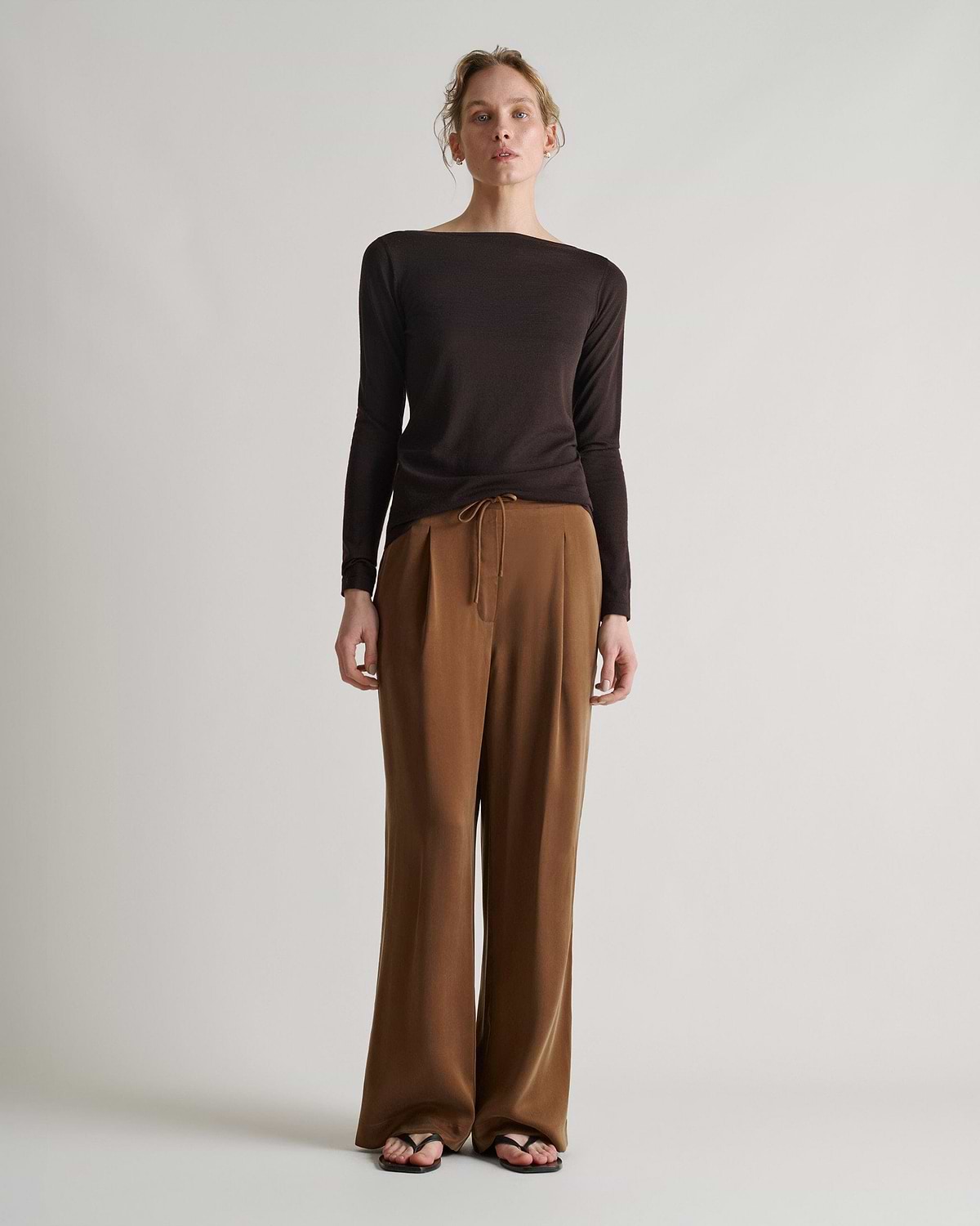 Easy-Silk Pleat Trouser - Toffee