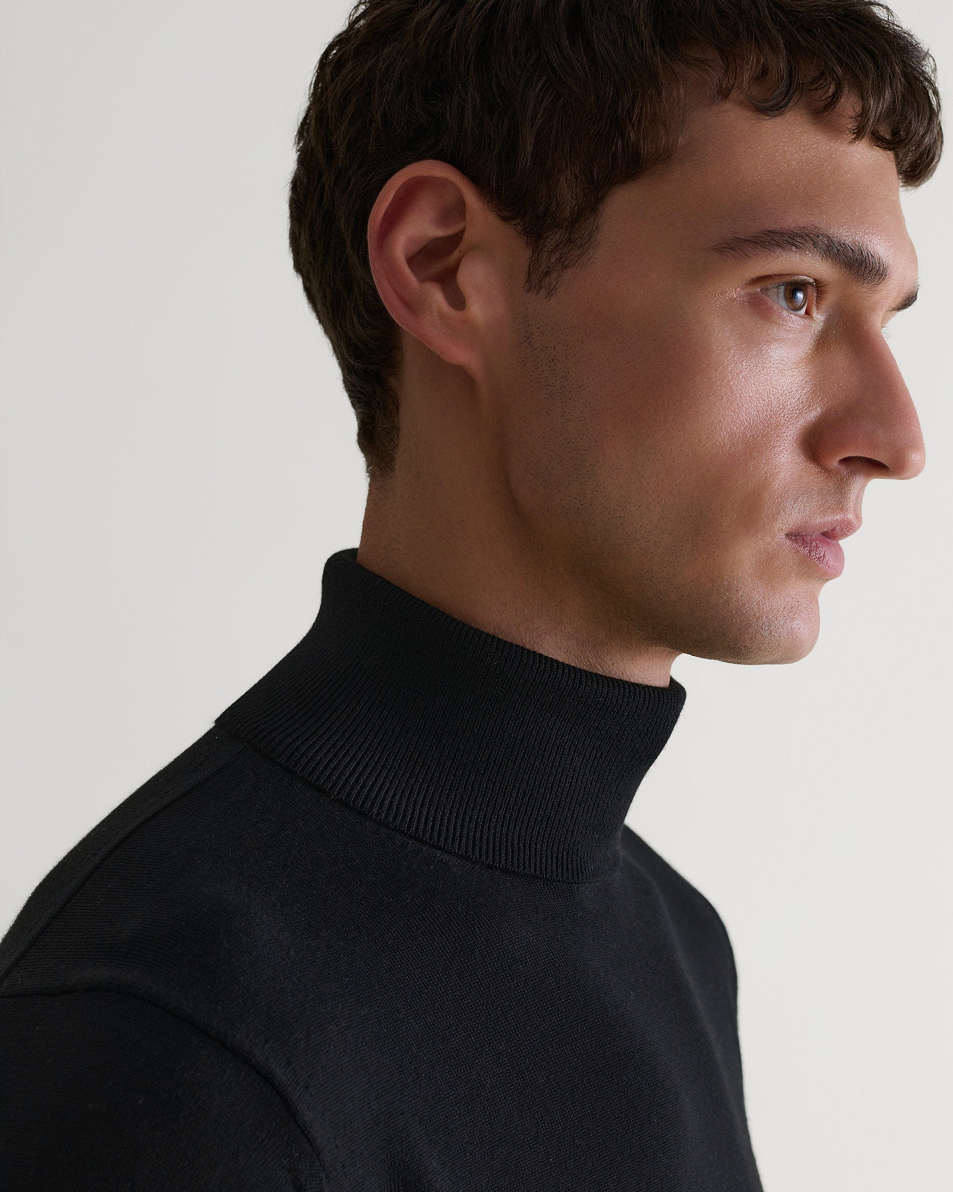 Men's Fine Merino Roll Neck Jumper - Black