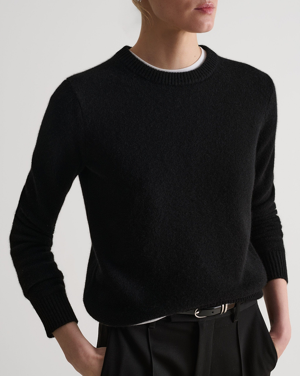 Women's Finest Midweight Cashmere Crew Neck Jumper - Black