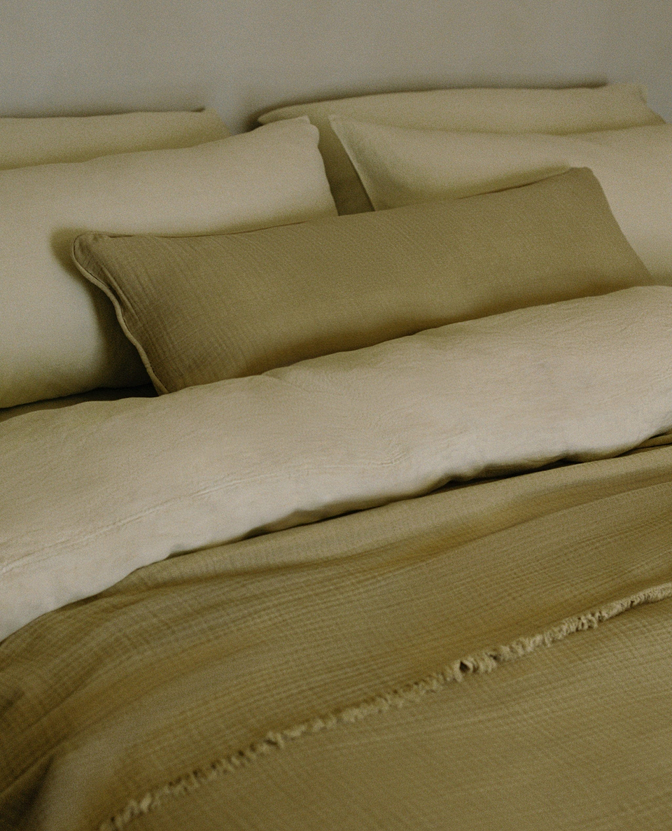 House of Grey Organic Cotton Muslin Lumbar Cushion Cover - Chamomile
