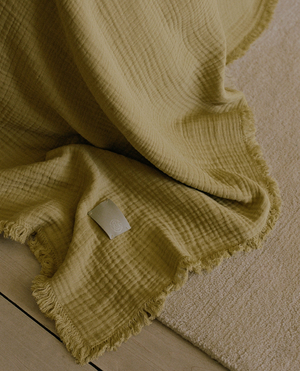 House of Grey Organic Cotton Muslin Large Throw - Chamomile
