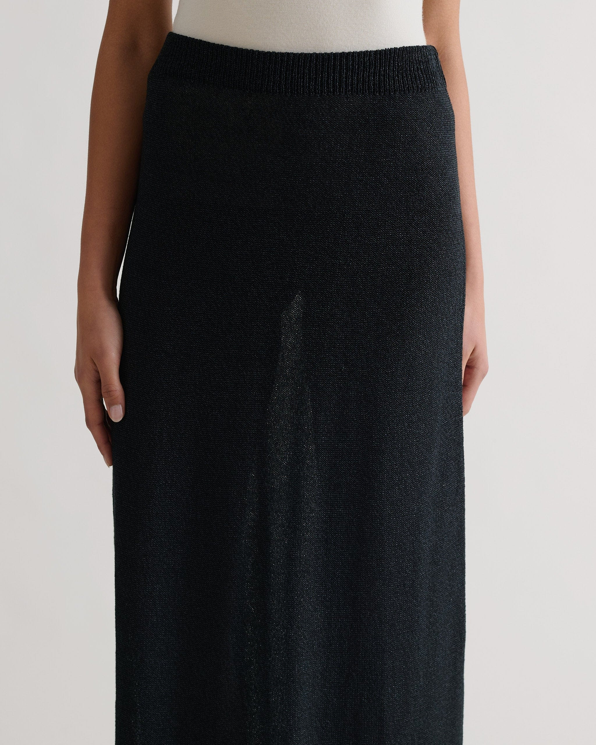 Women's Paper Yarn Knit Skirt - Black