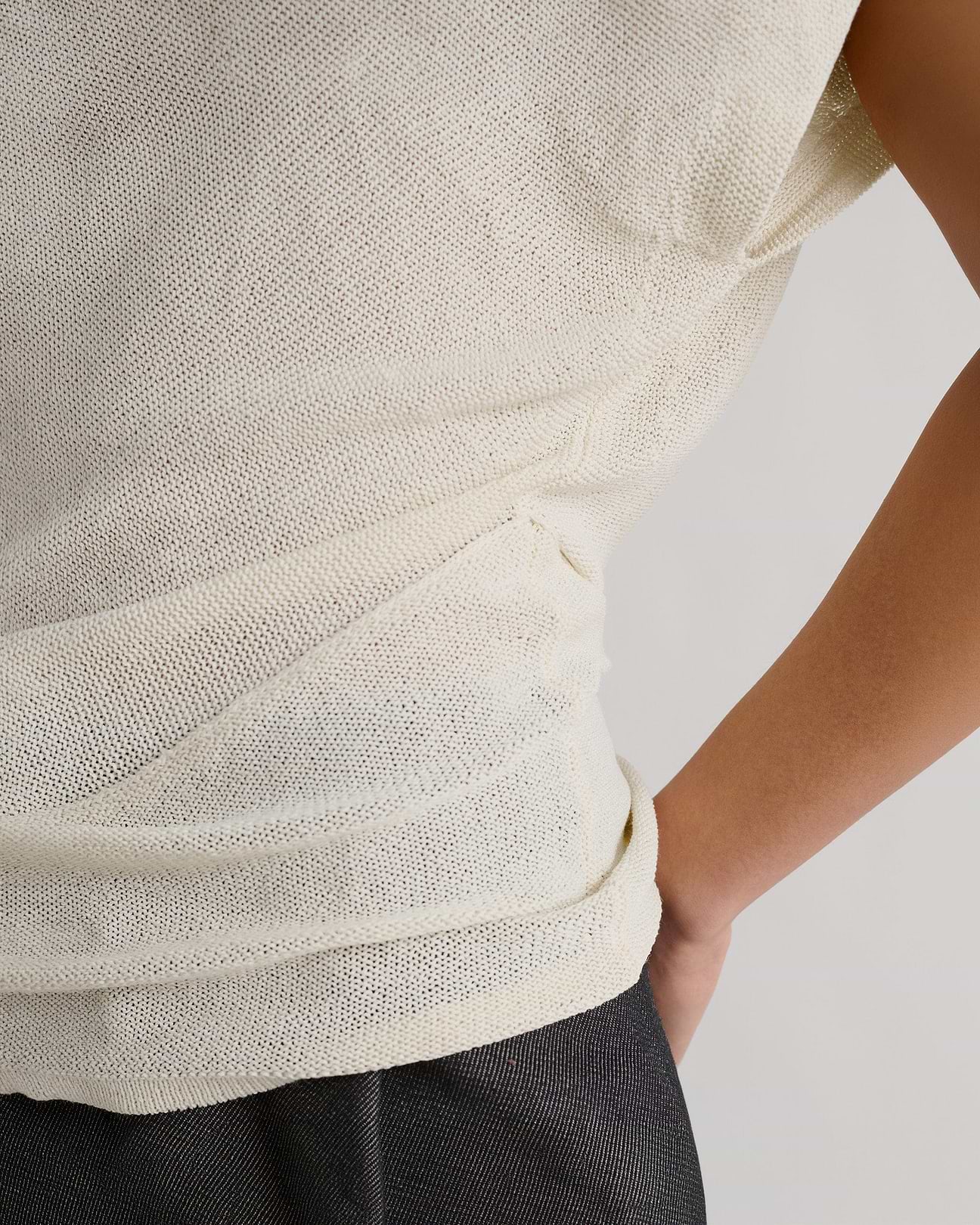 Women's Japanese Paper Yarn Twist Top | Rise & Fall