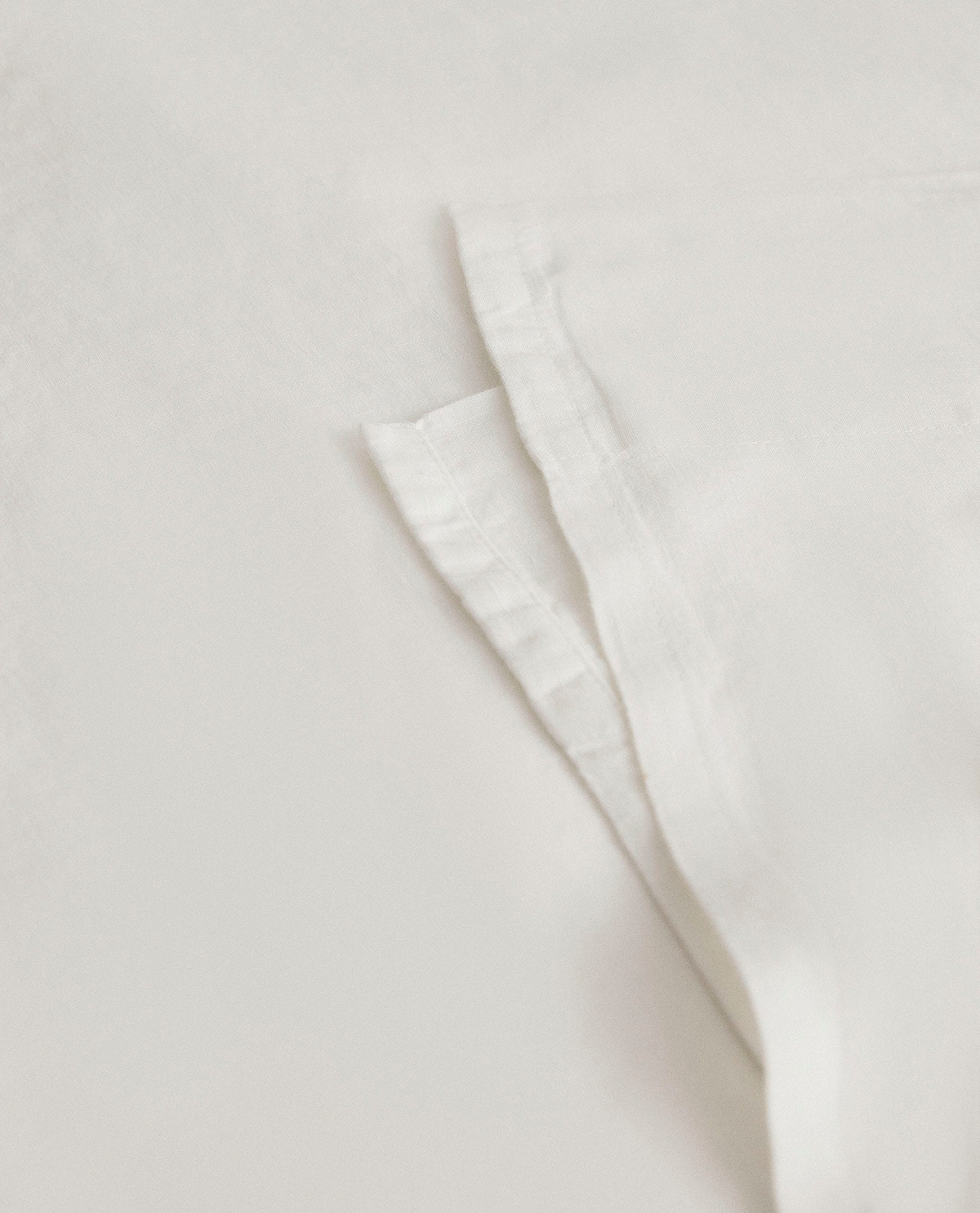 Relaxed & Refined Linen Flat Sheet - White
