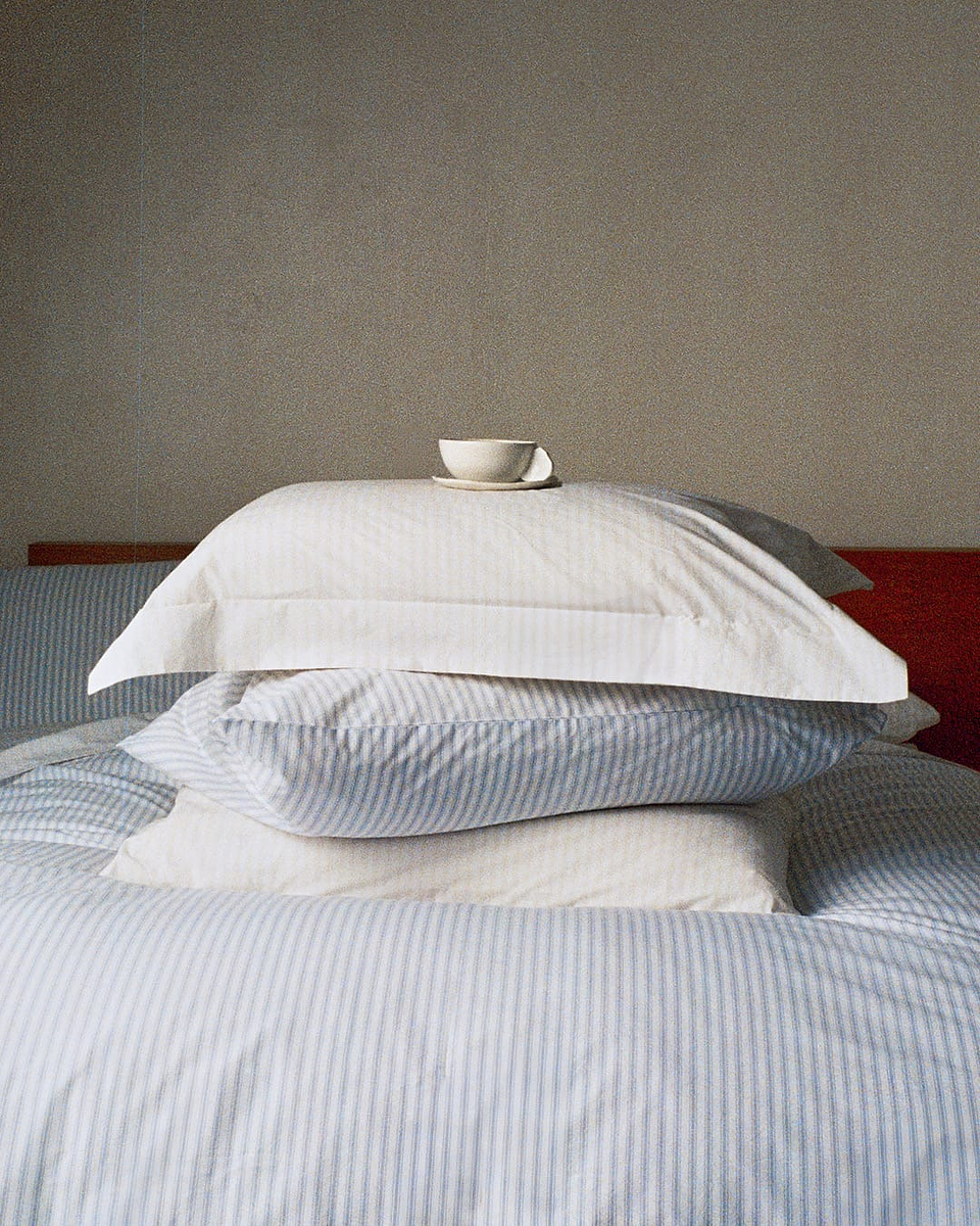 Crisp & Cool Organic Cotton Duvet Set - Blue Ticking Stripe