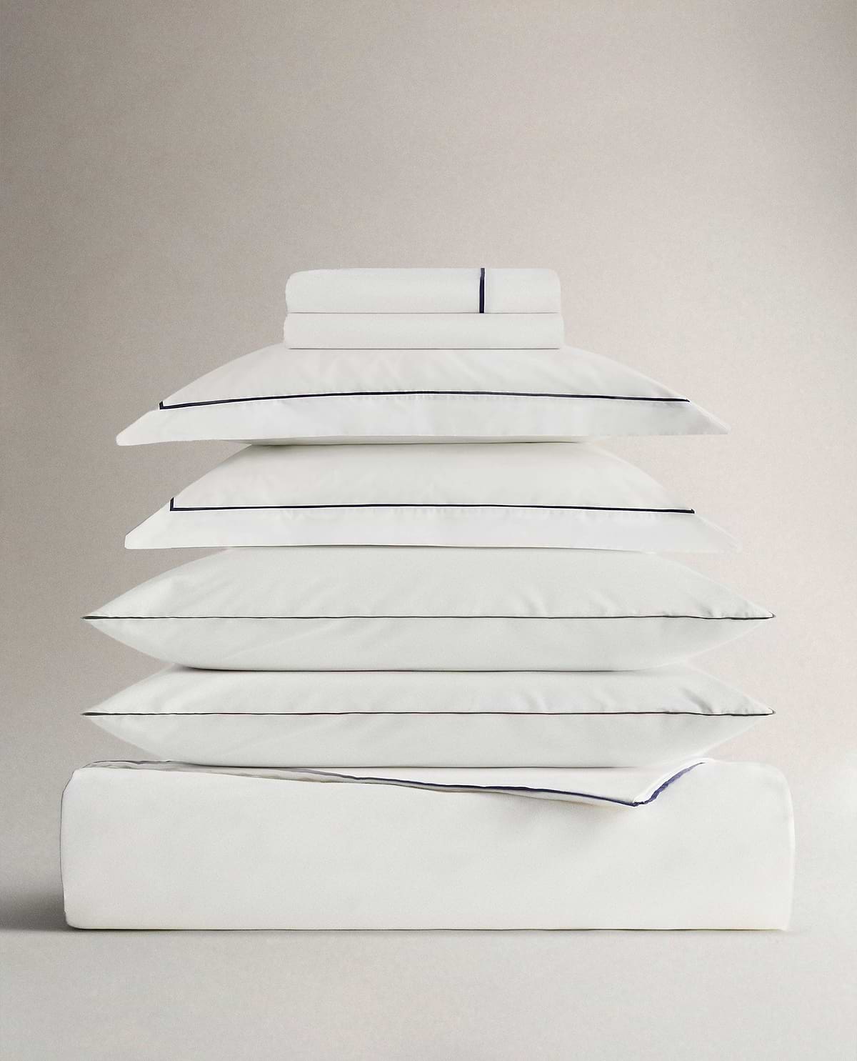 The Crisp & Cool Organic Deluxe Bundle - White Navy Piping - Twin