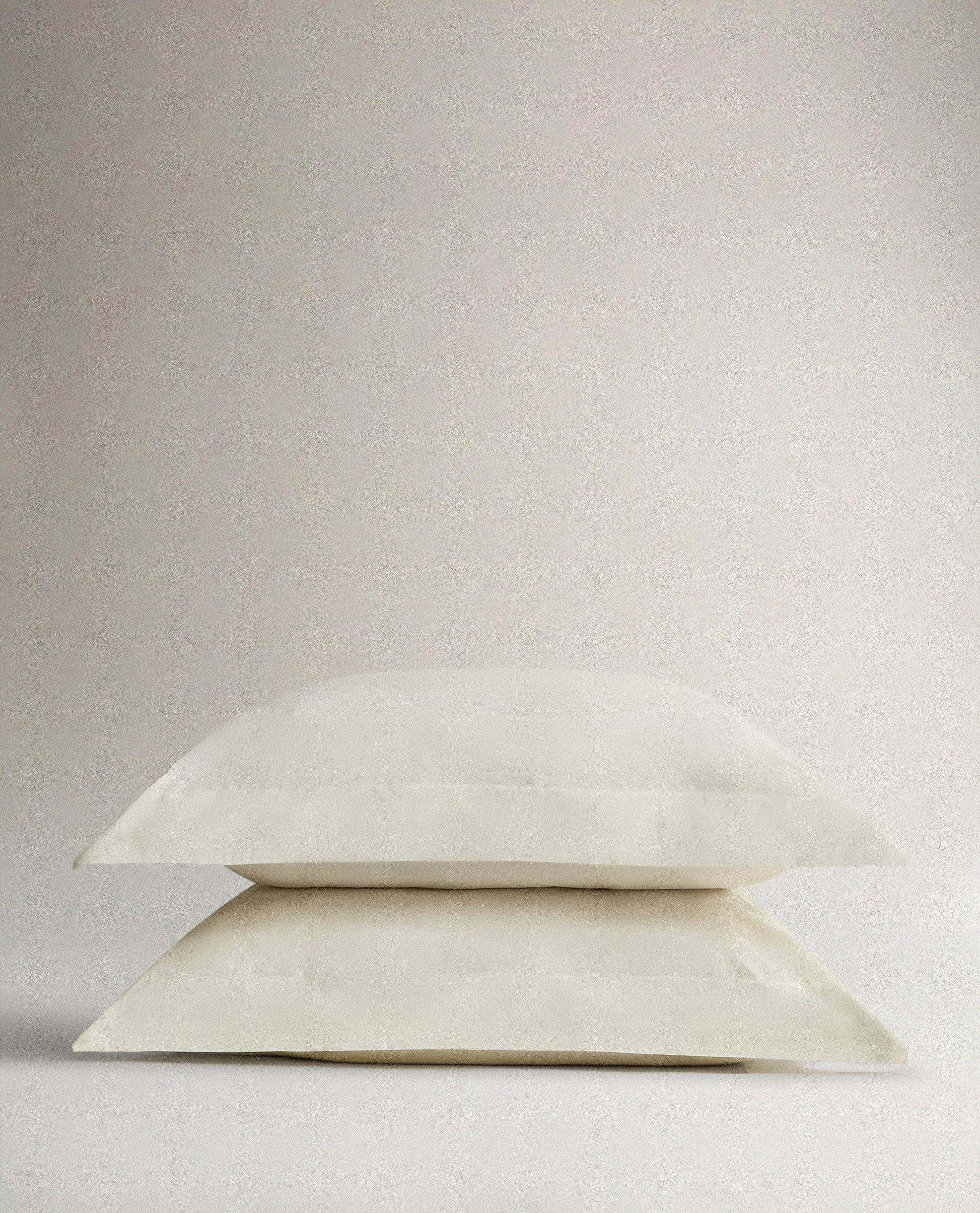 Soft & Smooth Cotton Sateen Oxford Pillowcases - Buttermilk