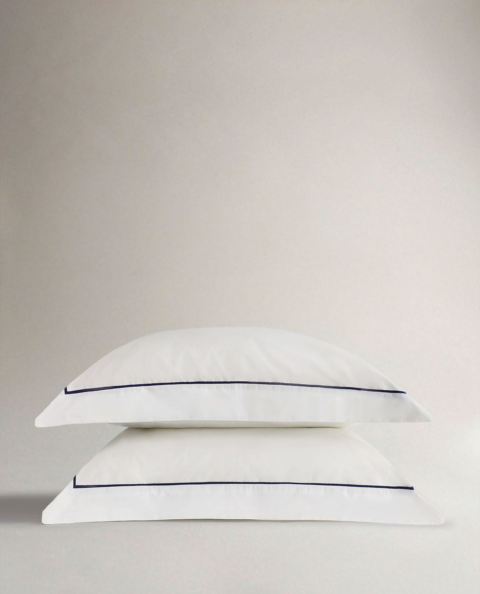 The Crisp & Cool Organic Luxury Oxford Pillowcase Set - White Navy Piping