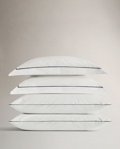 The Crisp & Cool Organic Pillowcase Bundle (Set of 4) - White Navy Piping