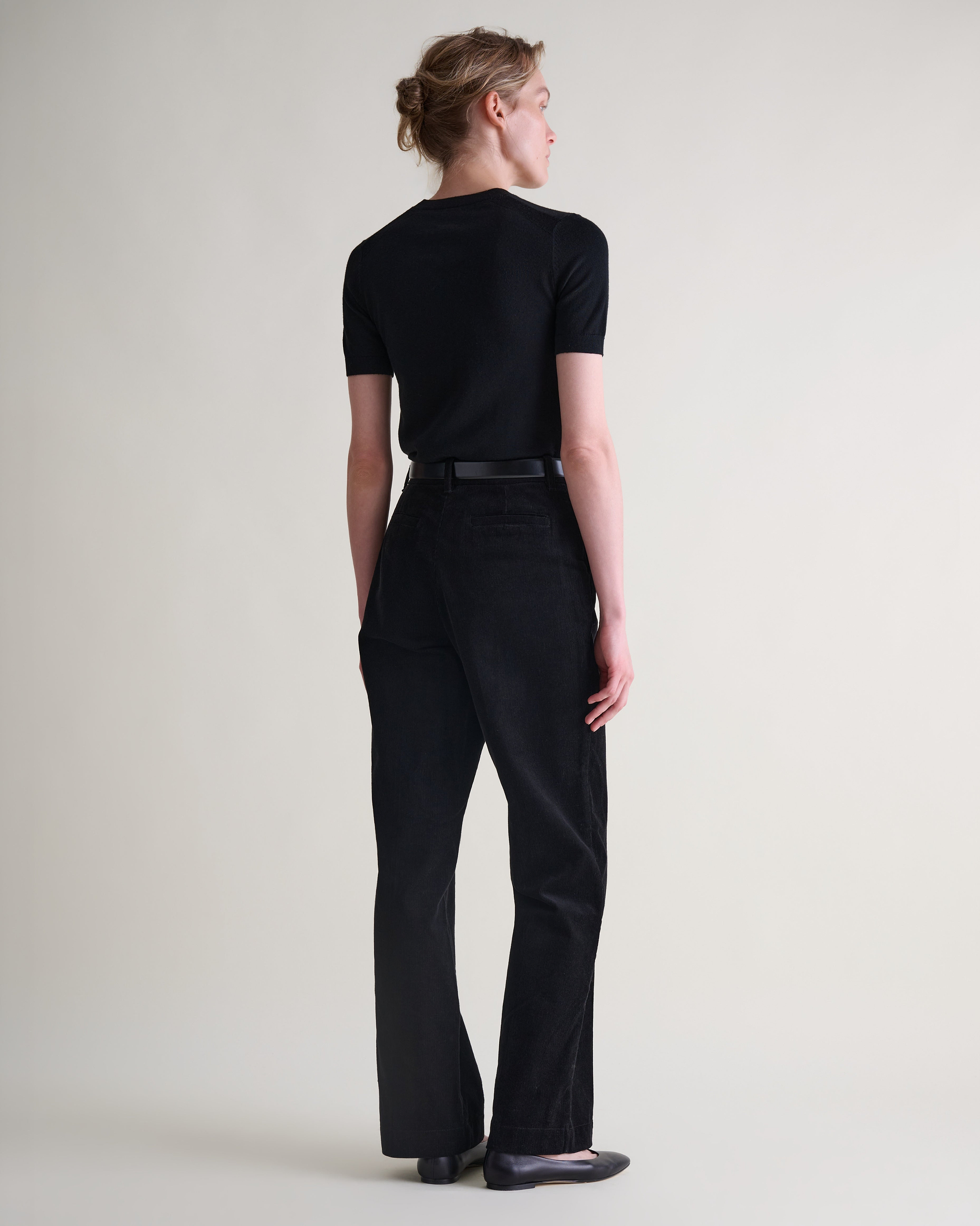 Women's Superfine Merino Wool Knitted T-shirt - Black