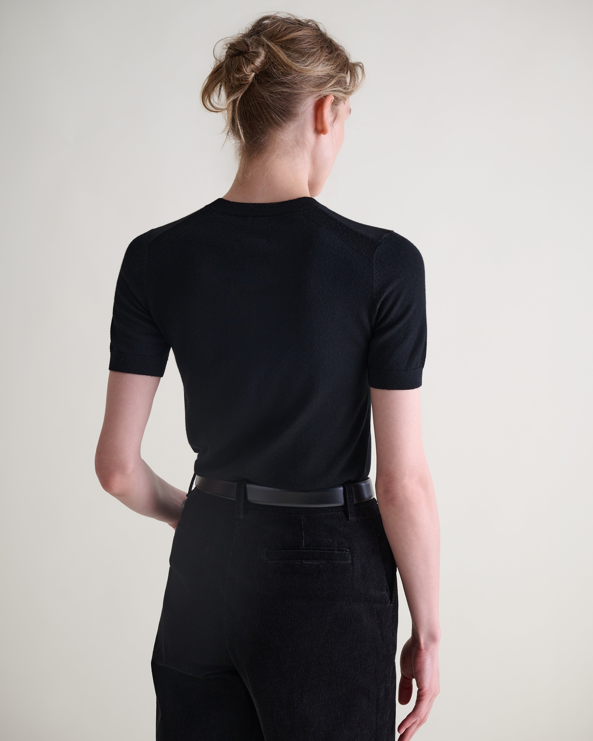 Women's Superfine Merino Wool Knitted T-shirt - Black