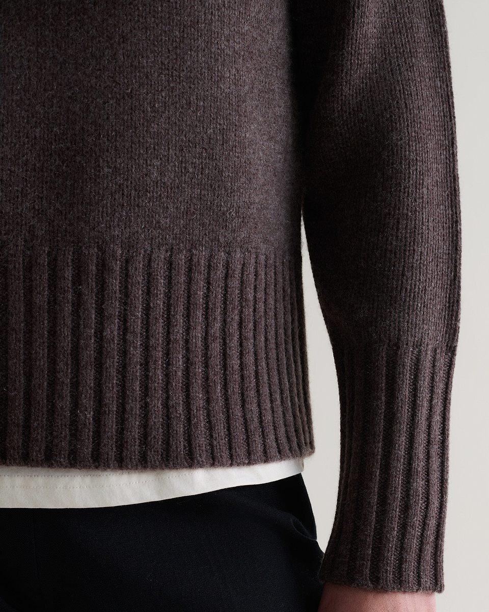 Women's Cashmere Merino V Neck Jumper - Chocolate