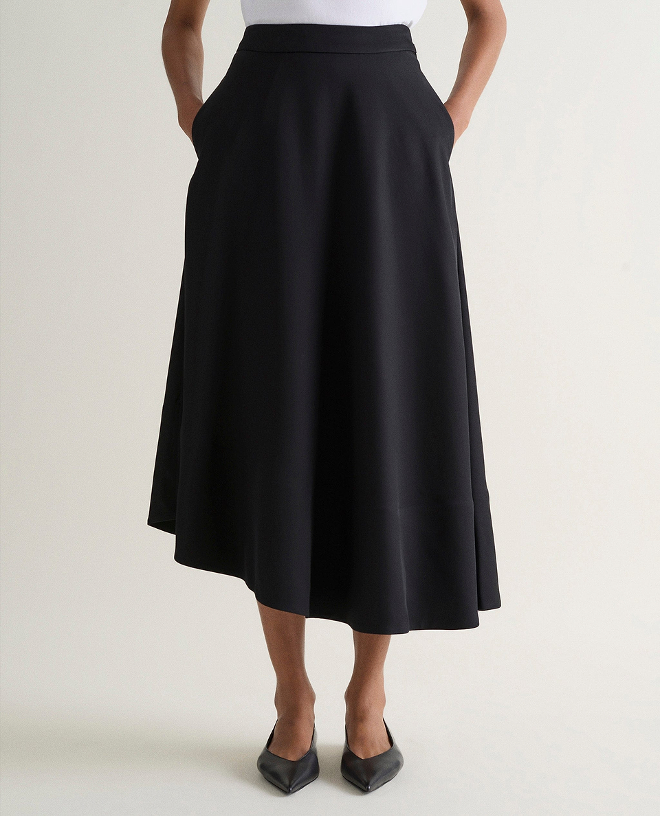 Women's NAIA™ Asymmetric Skirt - Black