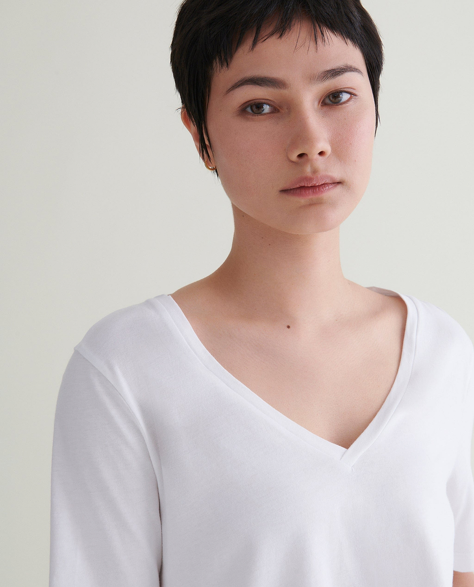 colour_White