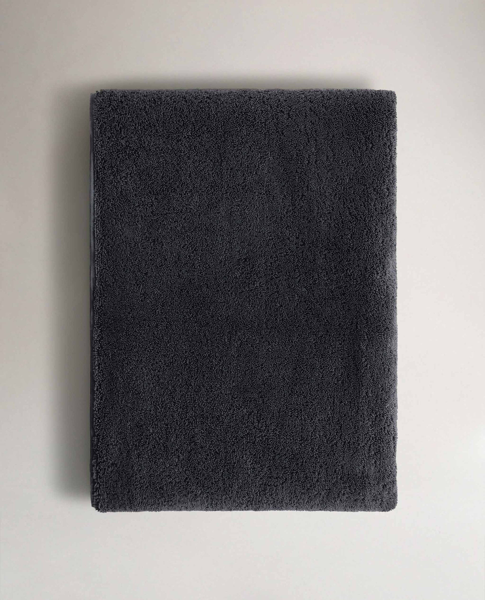 Rise & Fall's charcoal ultra-absorbant Turkish cotton bath towel