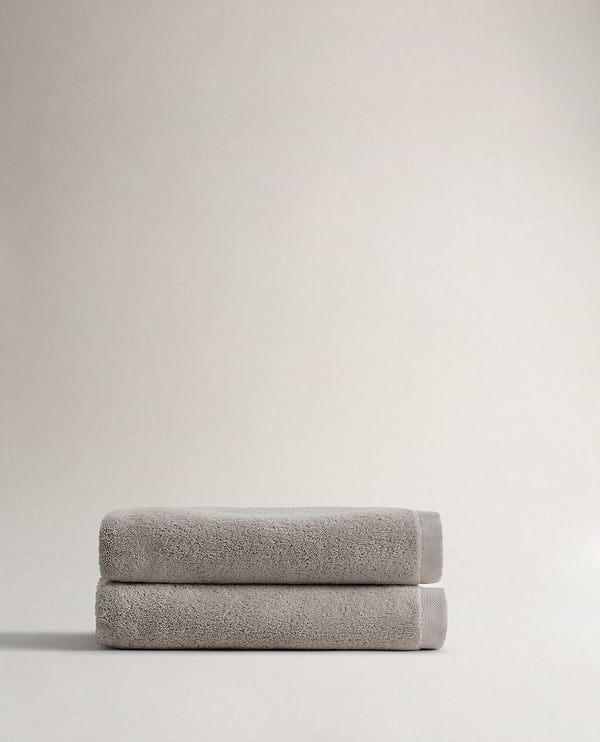 Rise & Fall's pebble ultra-absorbant Turkish cotton bath towel