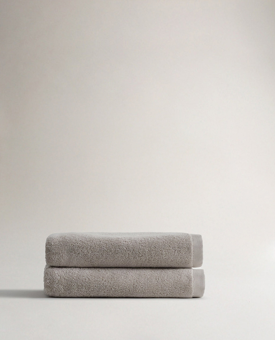 Rise & Fall's pebble ultra-absorbant Turkish cotton bath towel