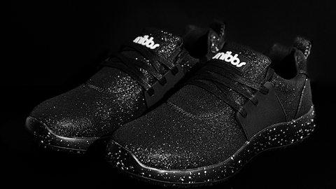 Zapato de trabajo antideslizante negro brillante