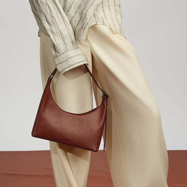 DANNY FLATIRON BAG NAPPA BRICK