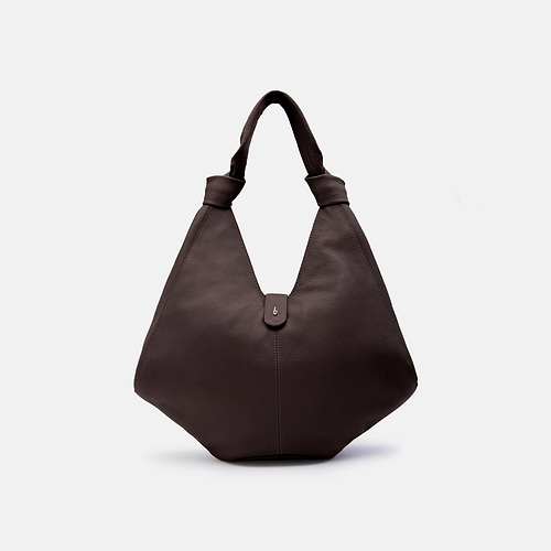 Leather Hobo Bags: The 2026 Guide to NYC's Most Versatile Handbag