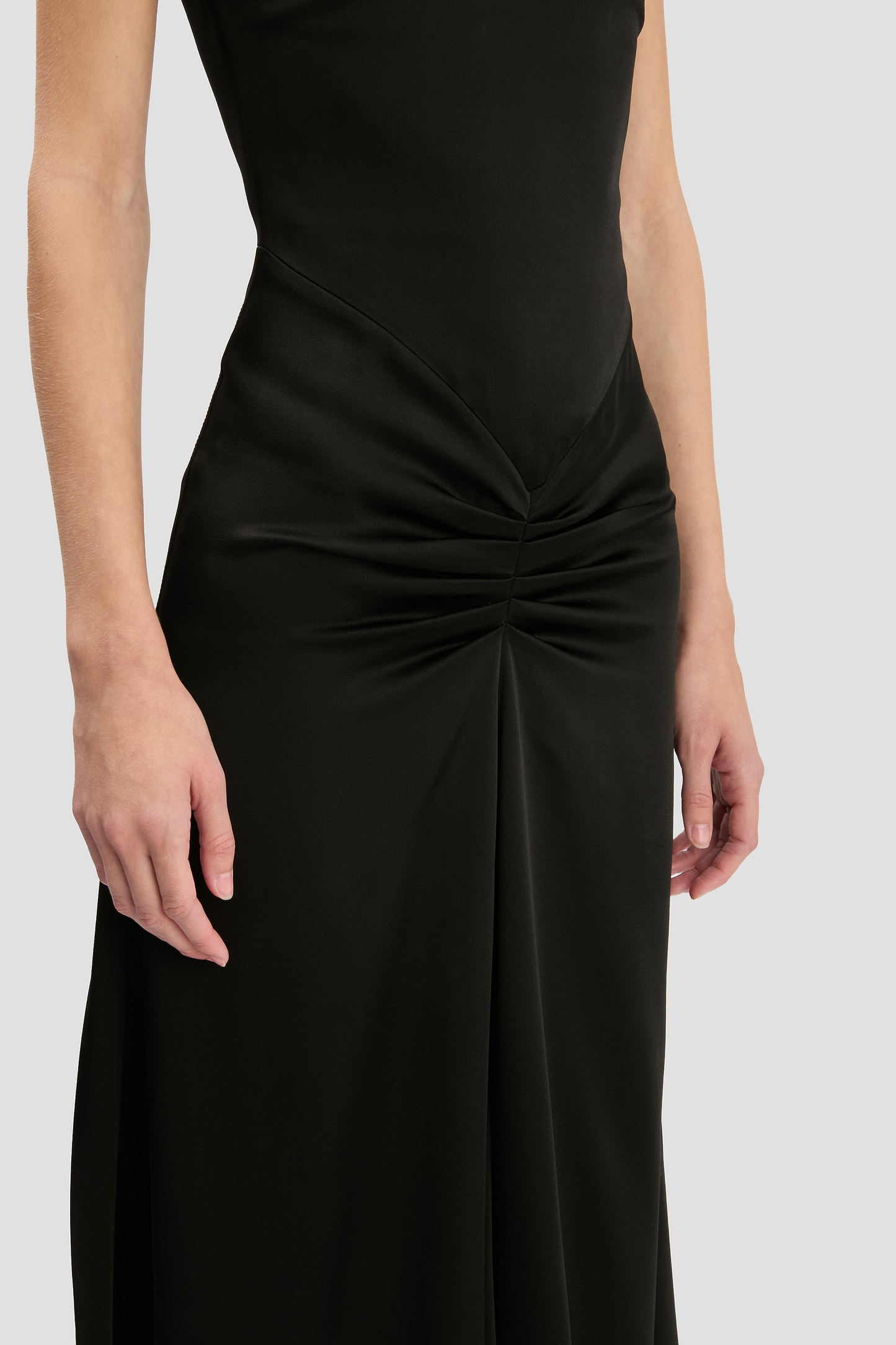 Blaire Midi Dress In Black