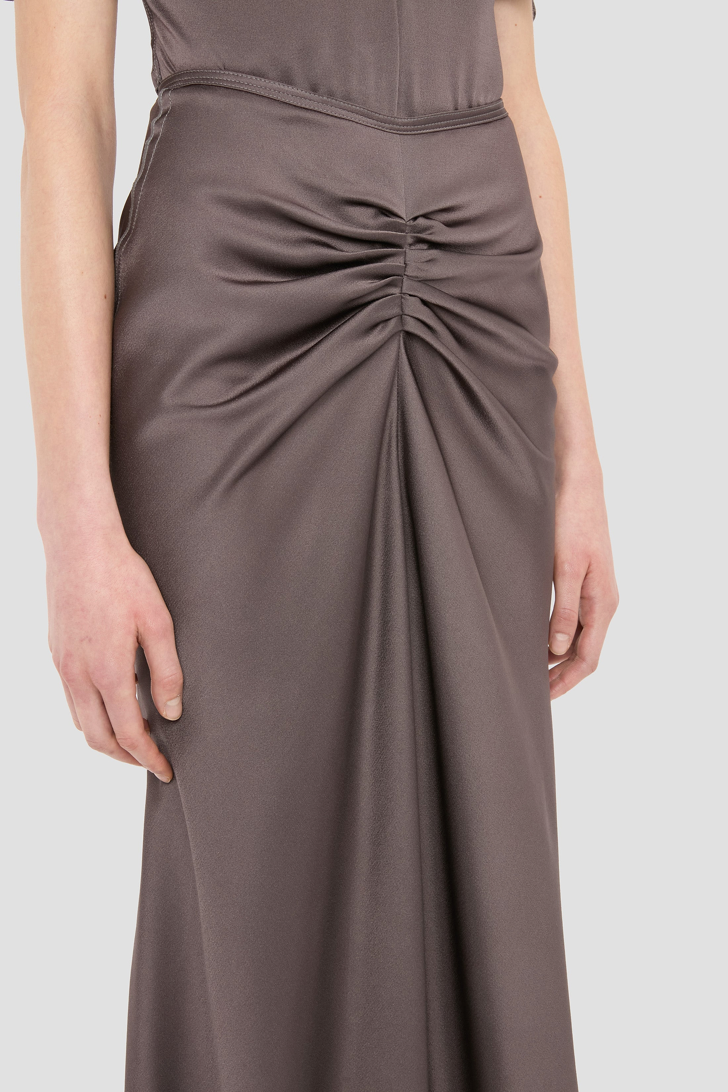 Bela Midi Skirt In Grey