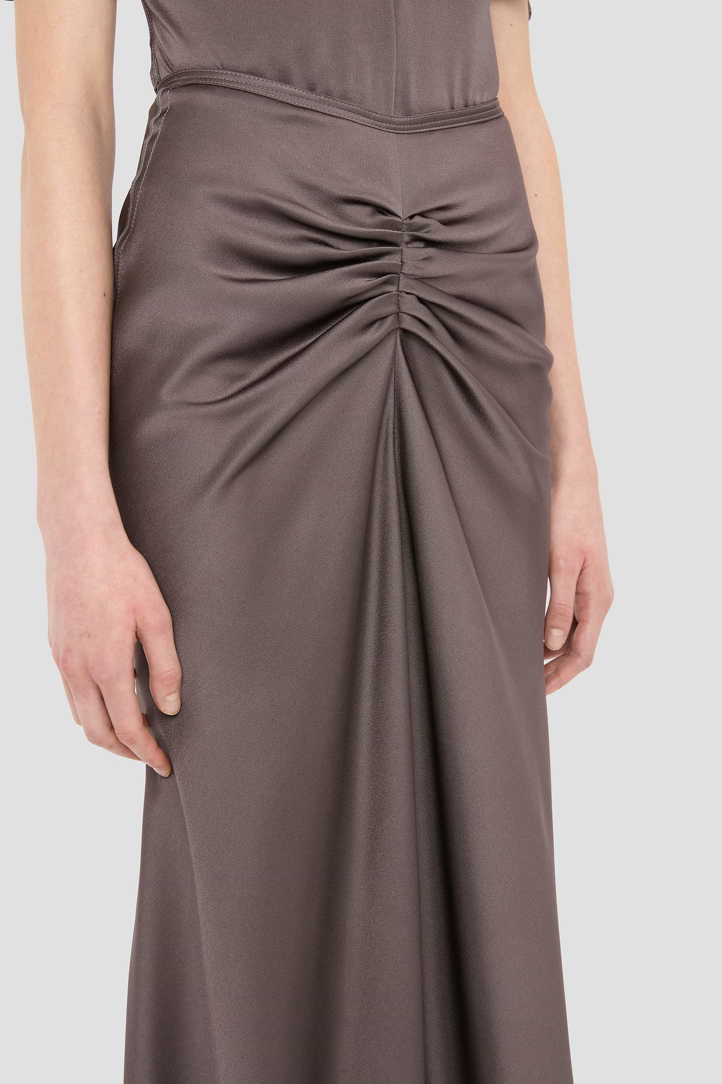 Bela Midi Skirt In Grey