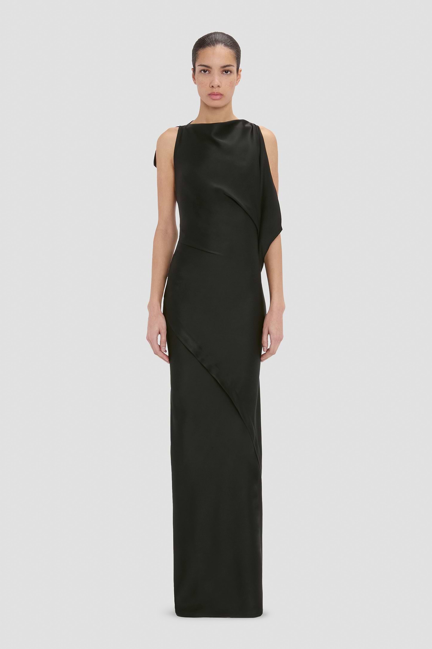 Kyra Gown In Black