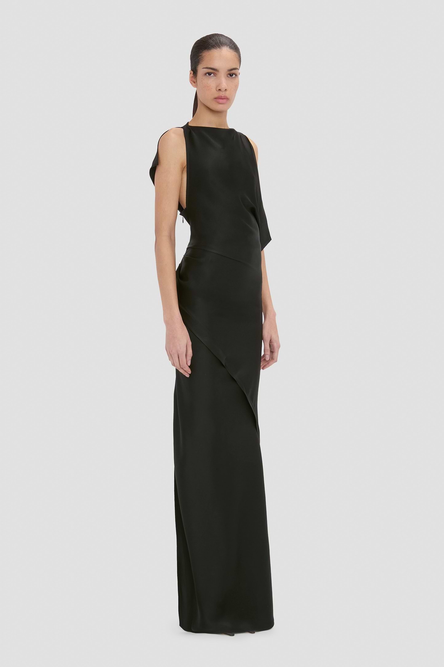 Kyra Gown In Black