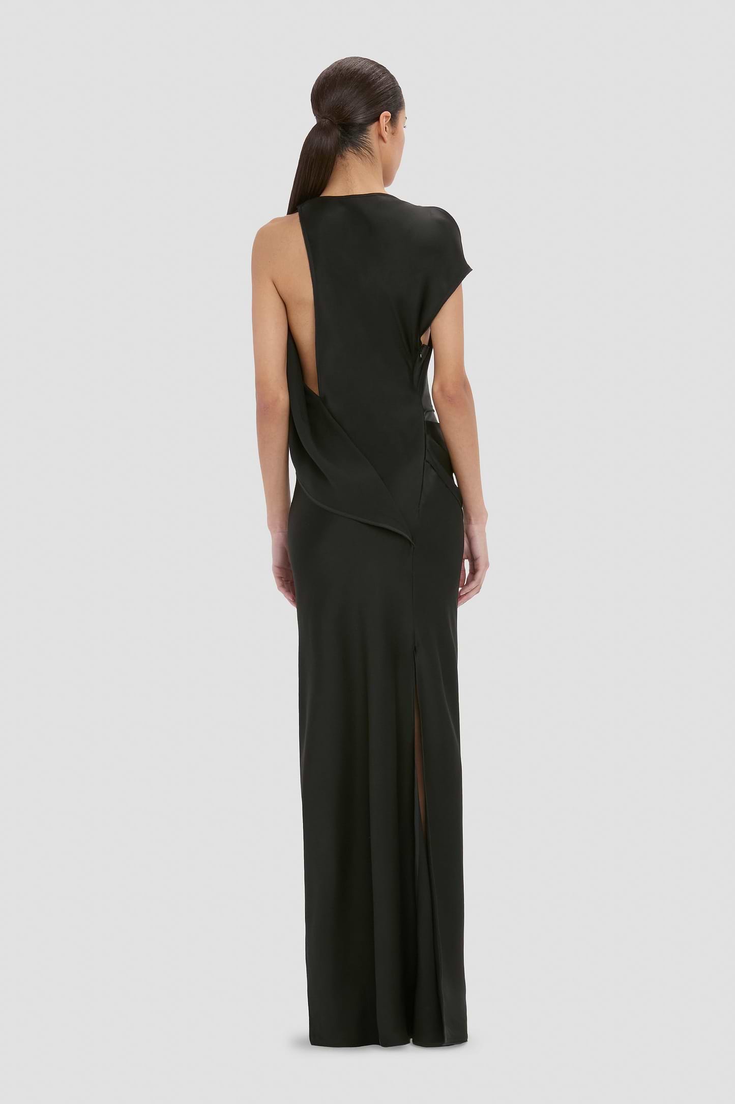 Kyra Gown In Black