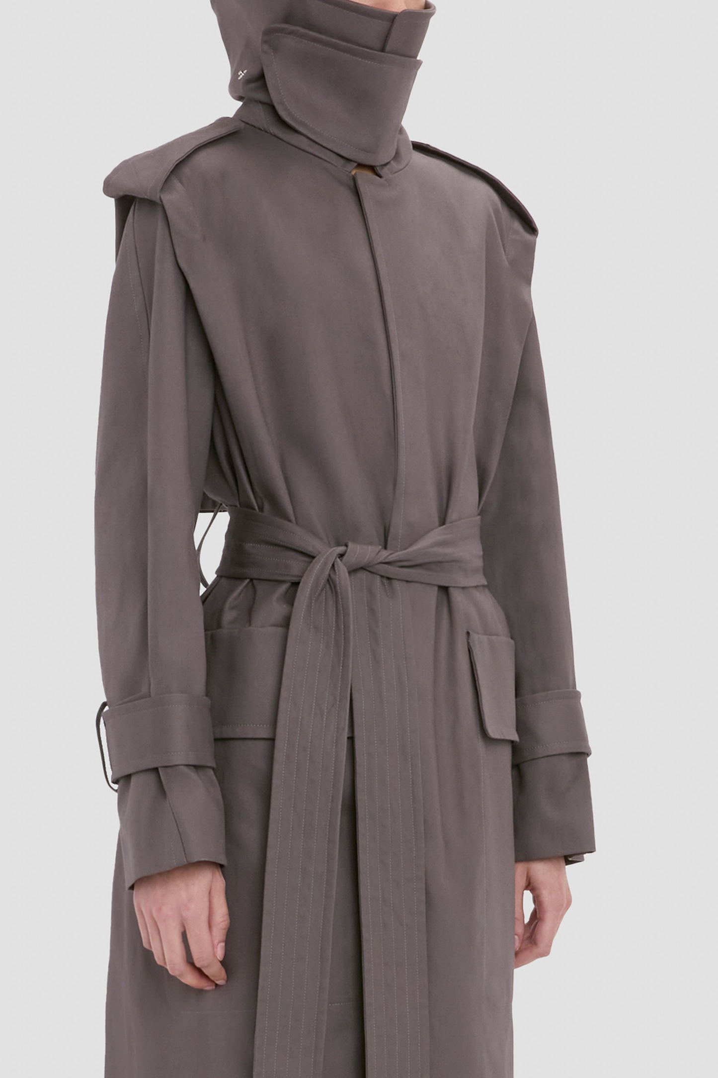 Philippa Trench Coat In Grey