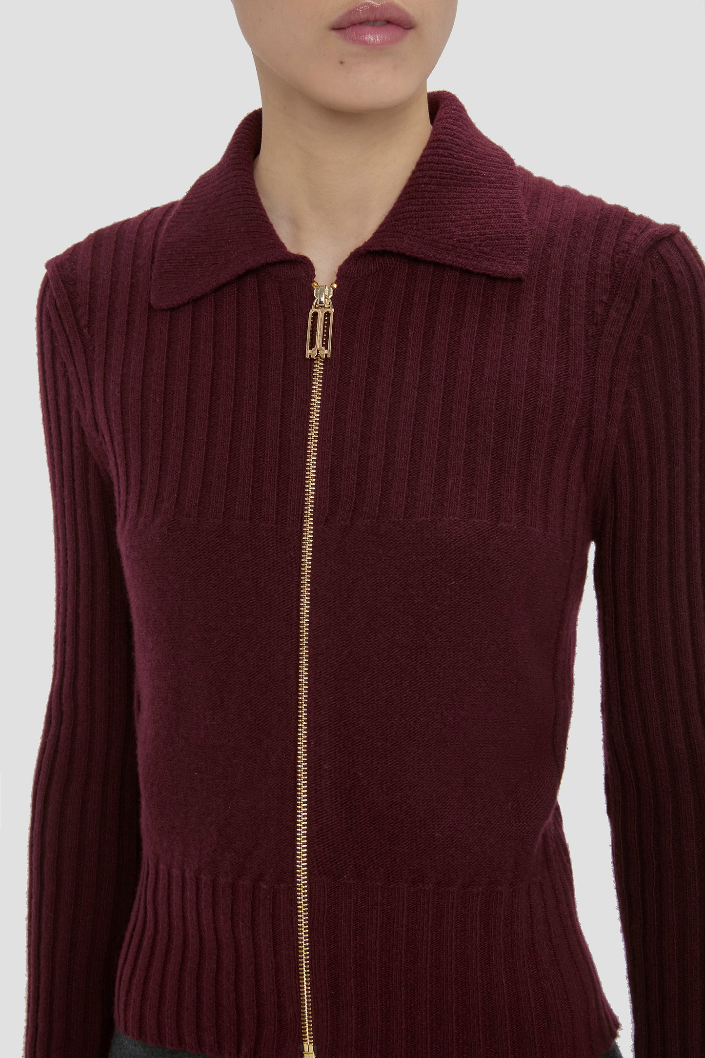 Zip Jumper In Dark Burgundy
