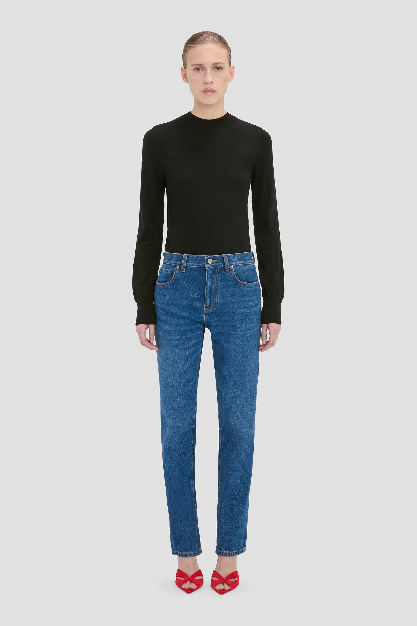 Low Waist Jean In Mid Blue Wash