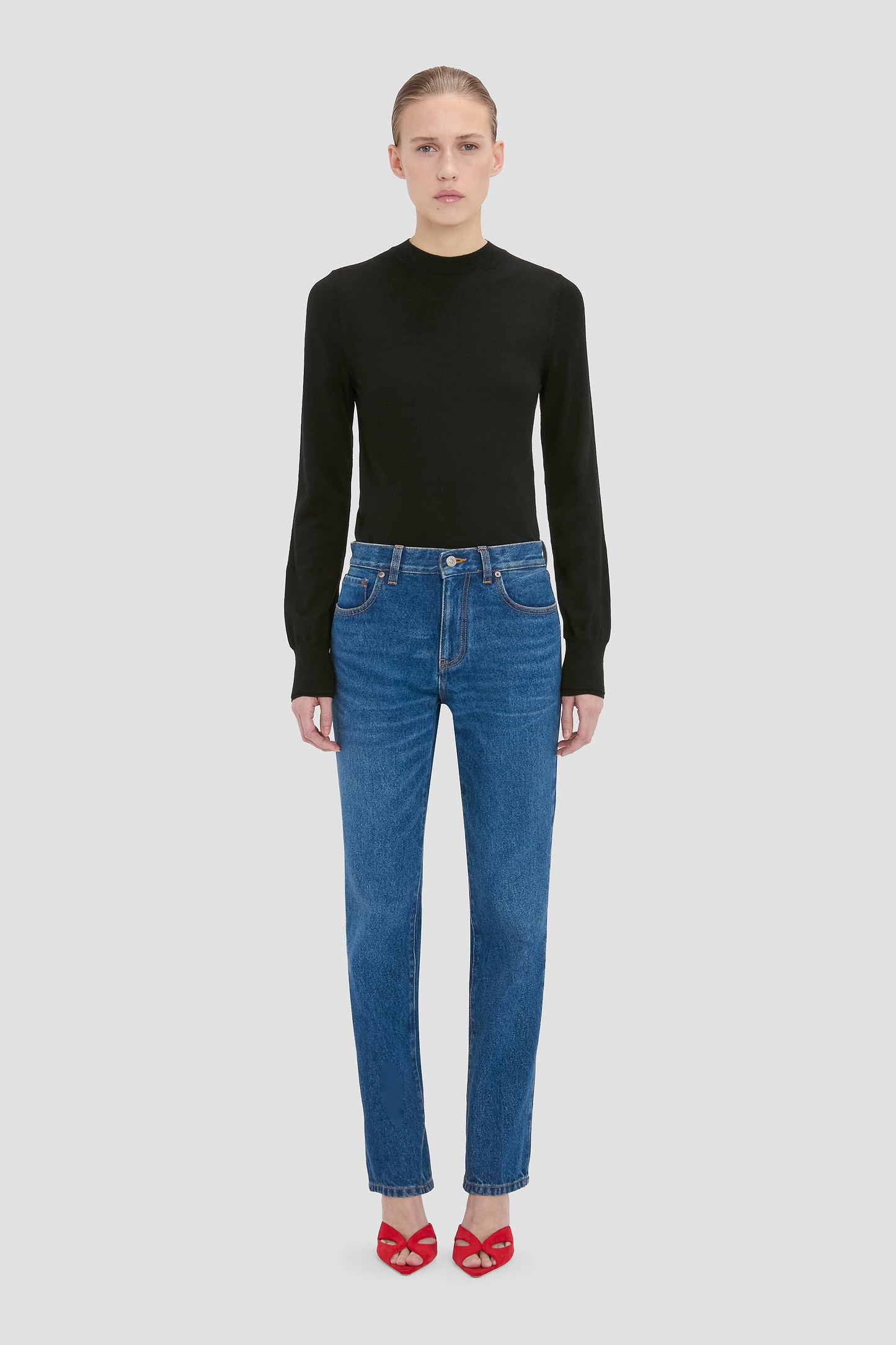 Low Waist Jean In Mid Blue Wash