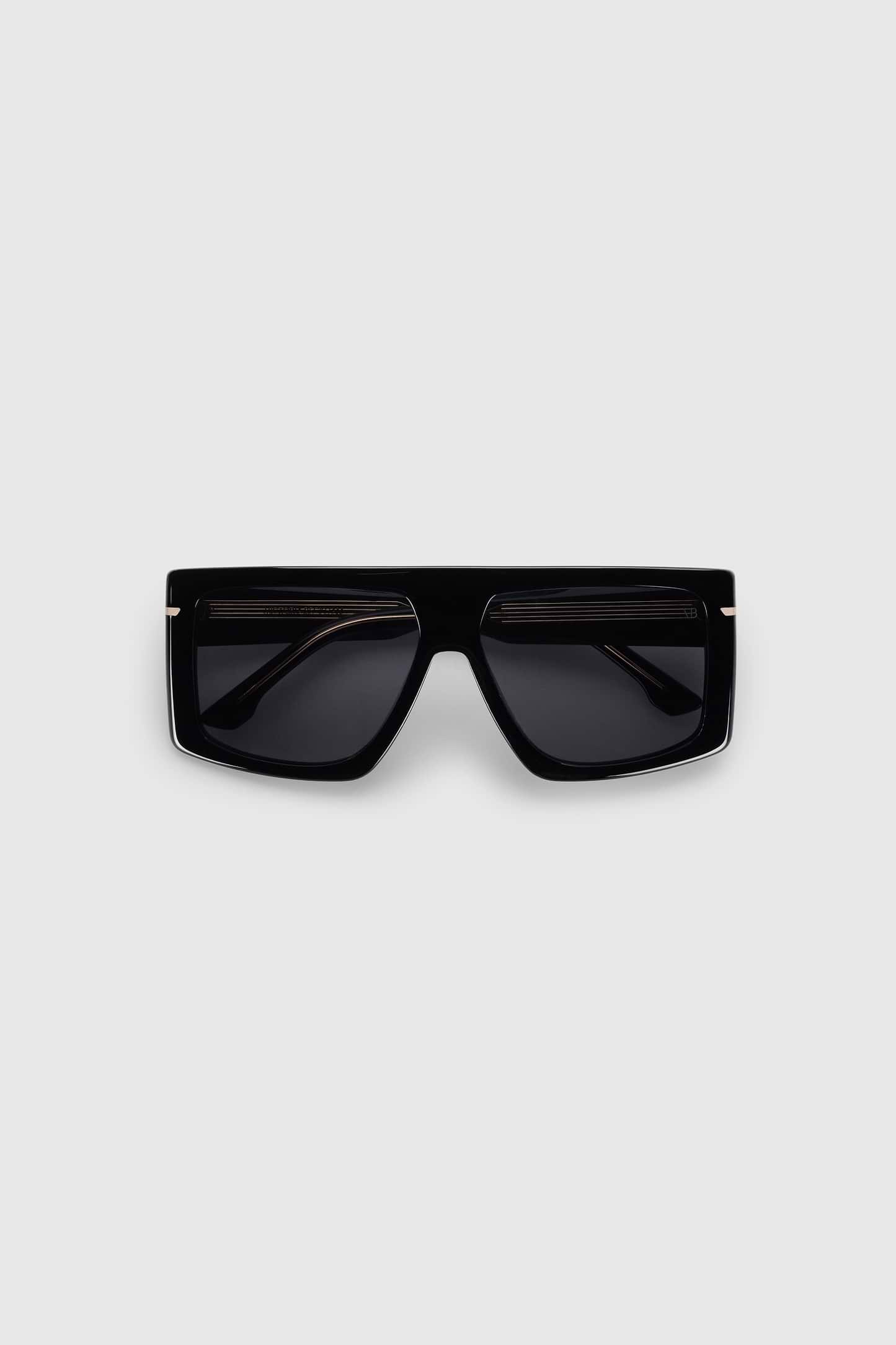 Oversized Flat Top Frame In Black