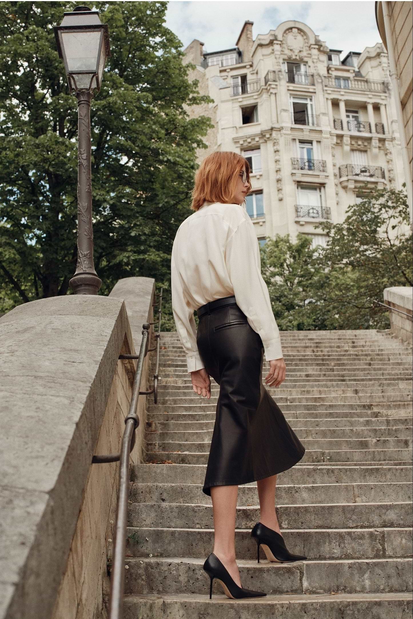 Kick Detail Leather Skirt In Black