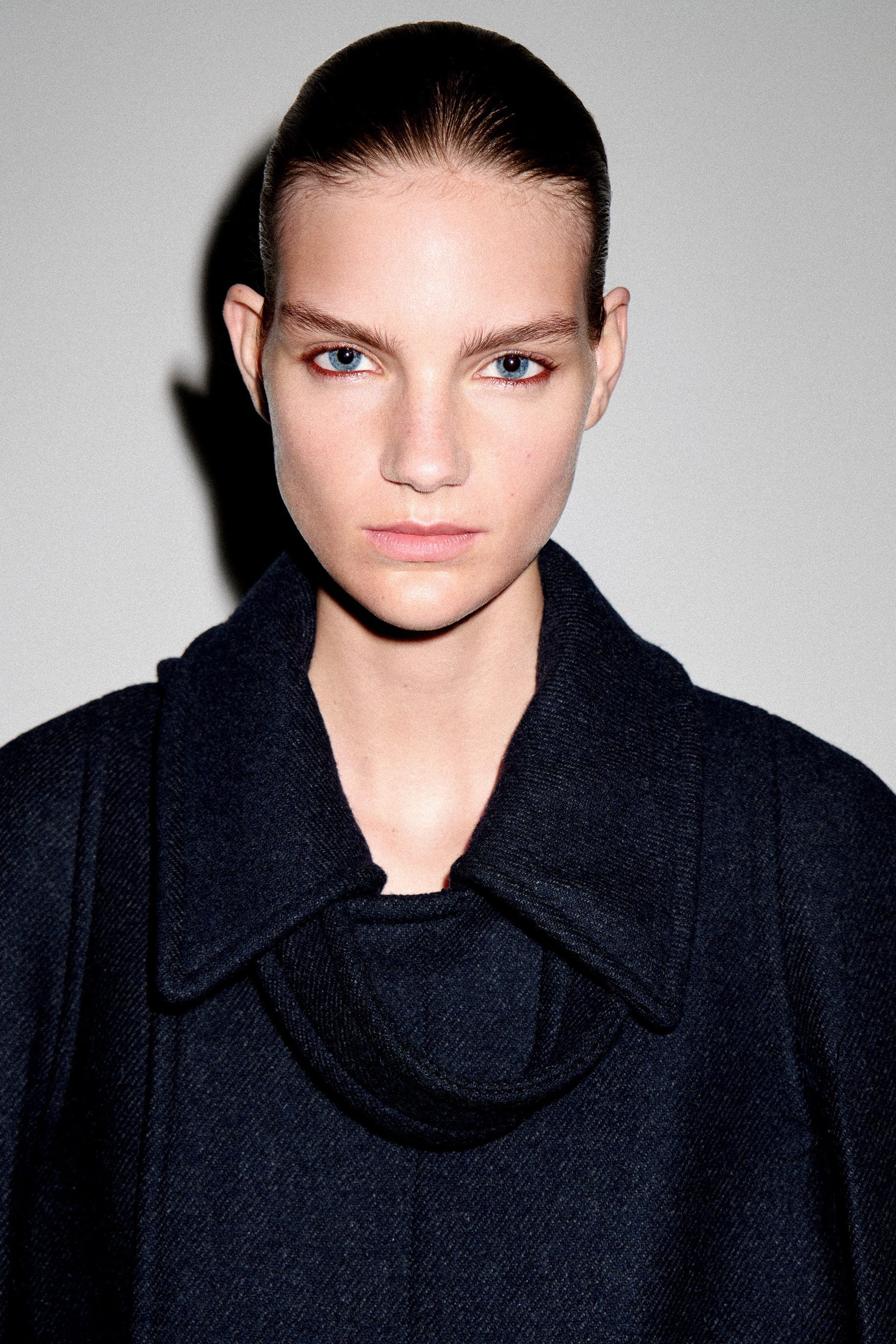 Latched Raglan Coat In Navy