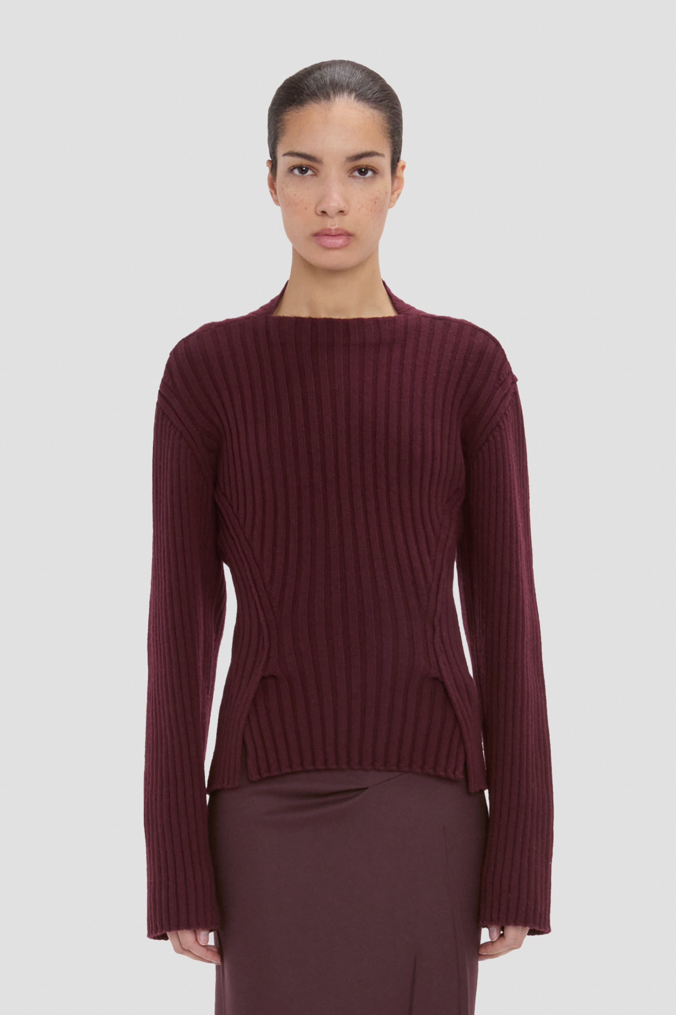 Ribbed Jumper In Dark Burgundy