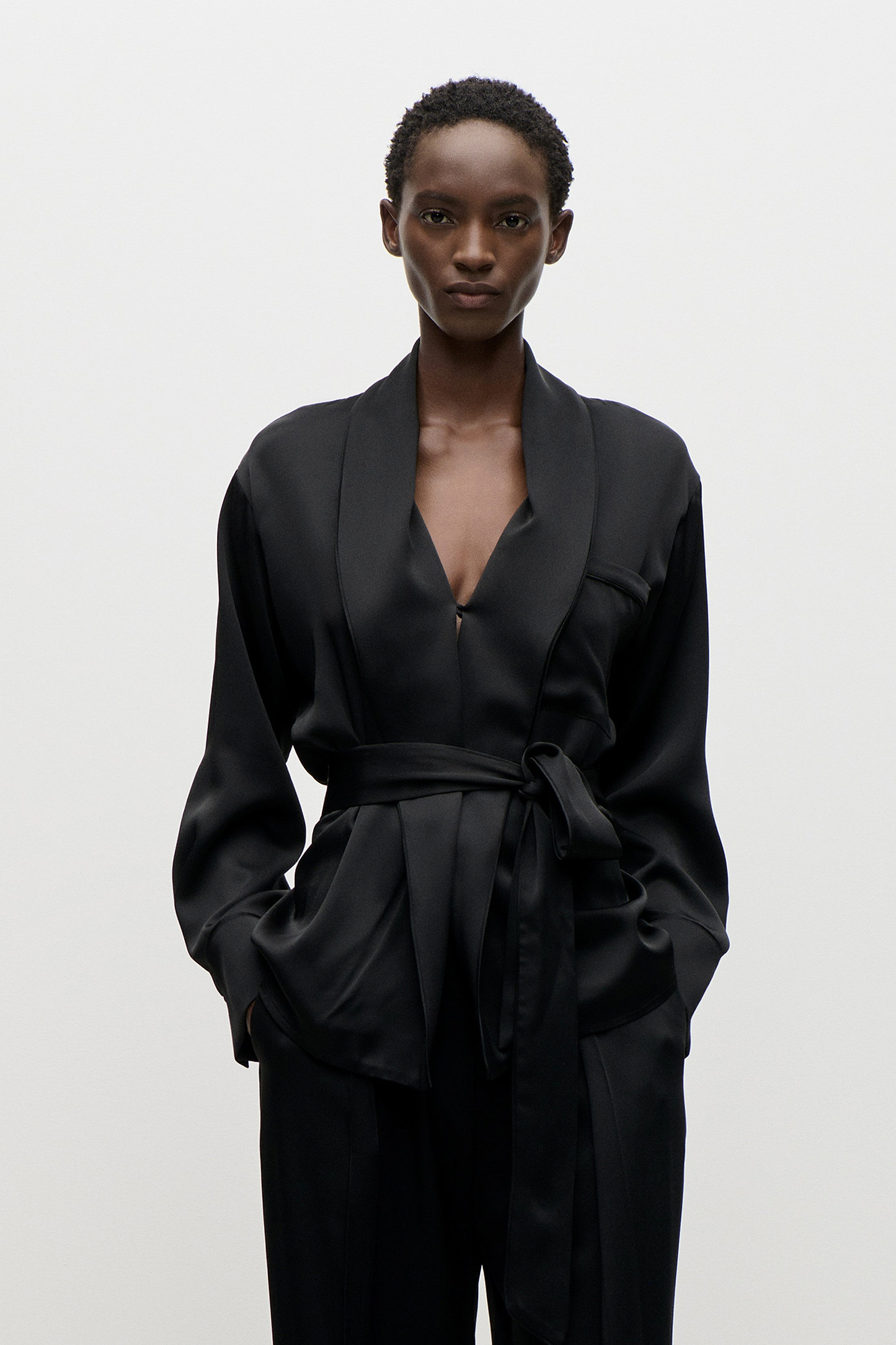 Alba Blouse In Black